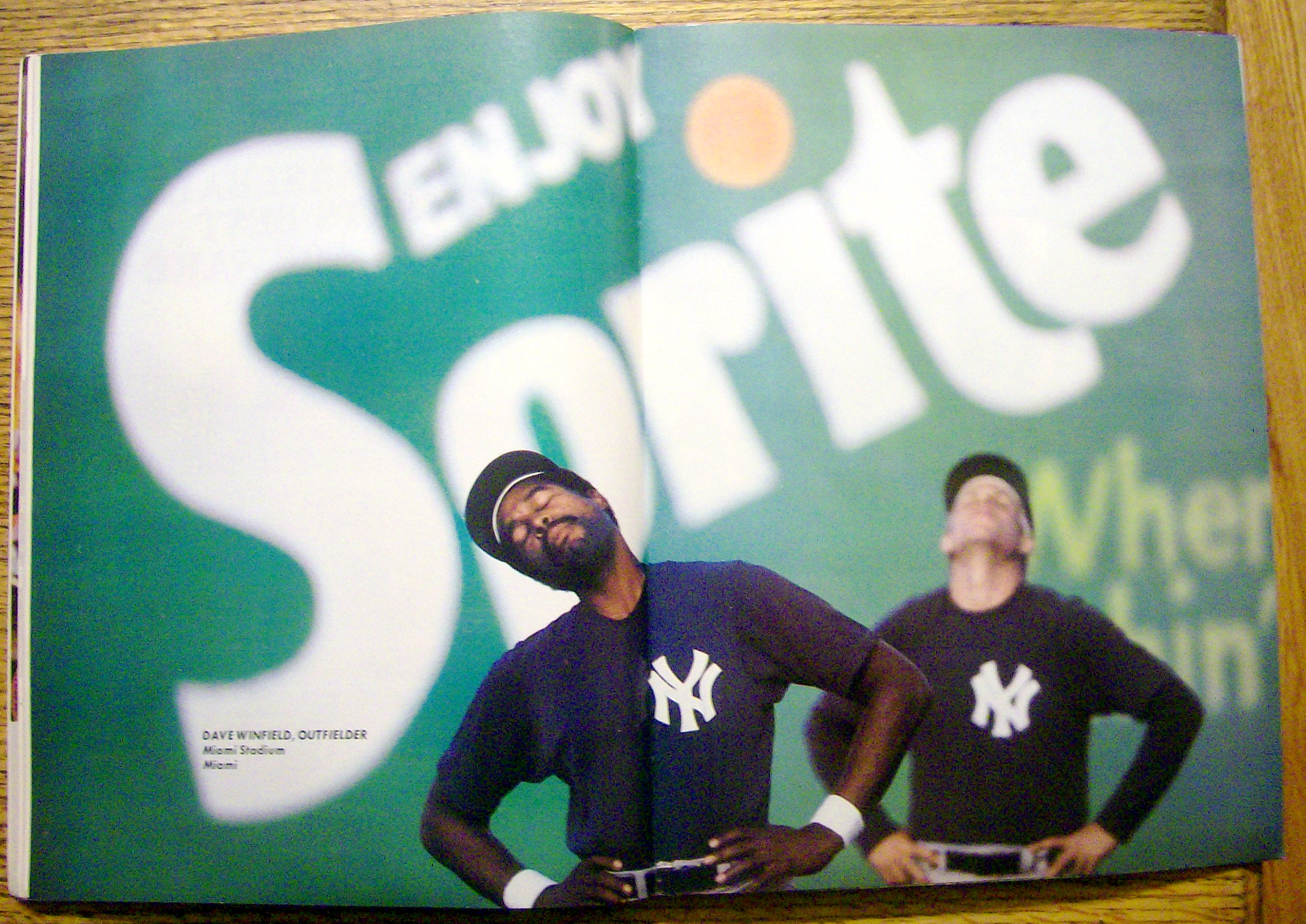 Sports Illustrated Magazine-March 8, 1982-Hawaii's Wave