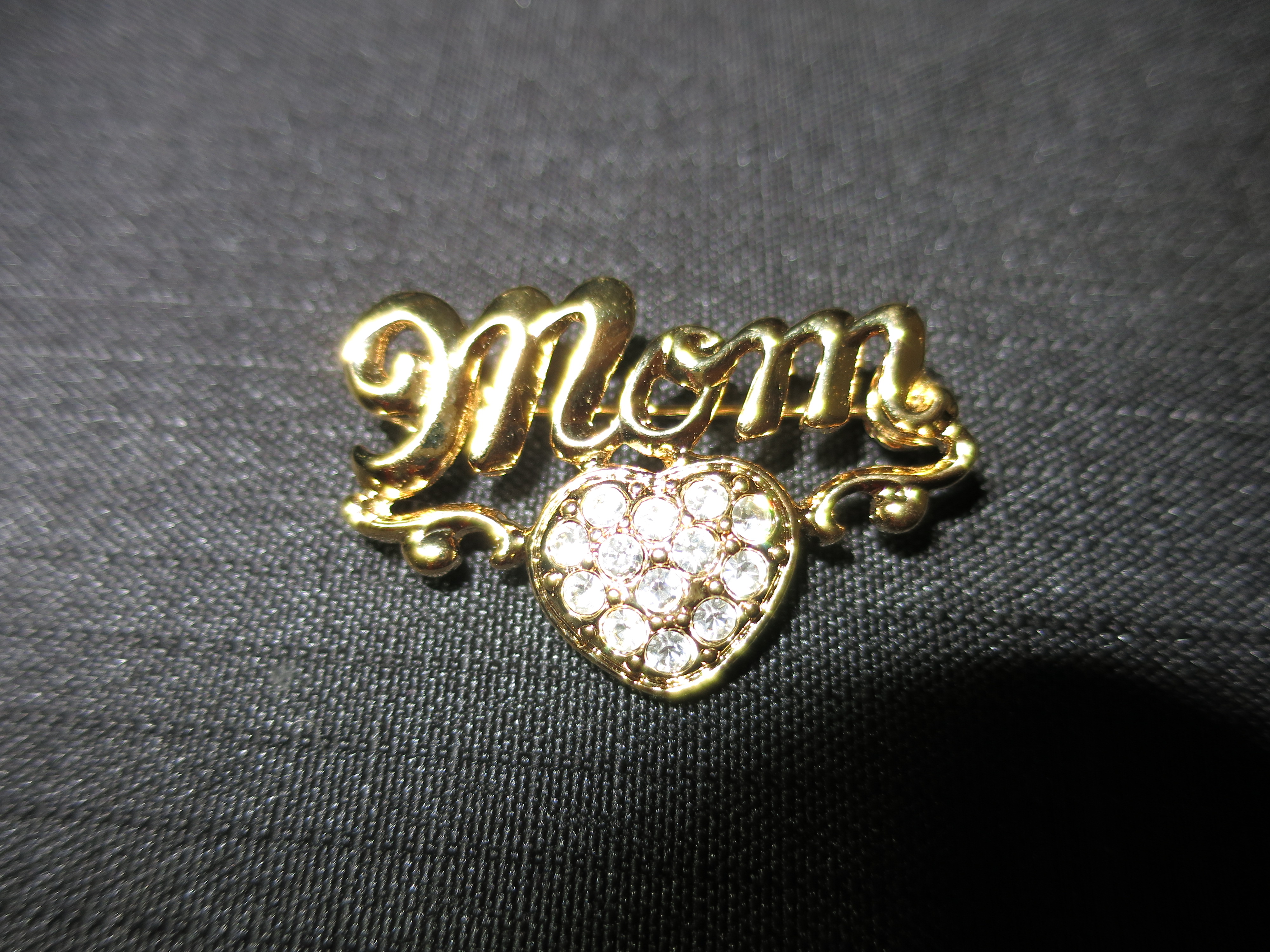 Mom Pin Brooch Heart with Rhinestones Gold Tone