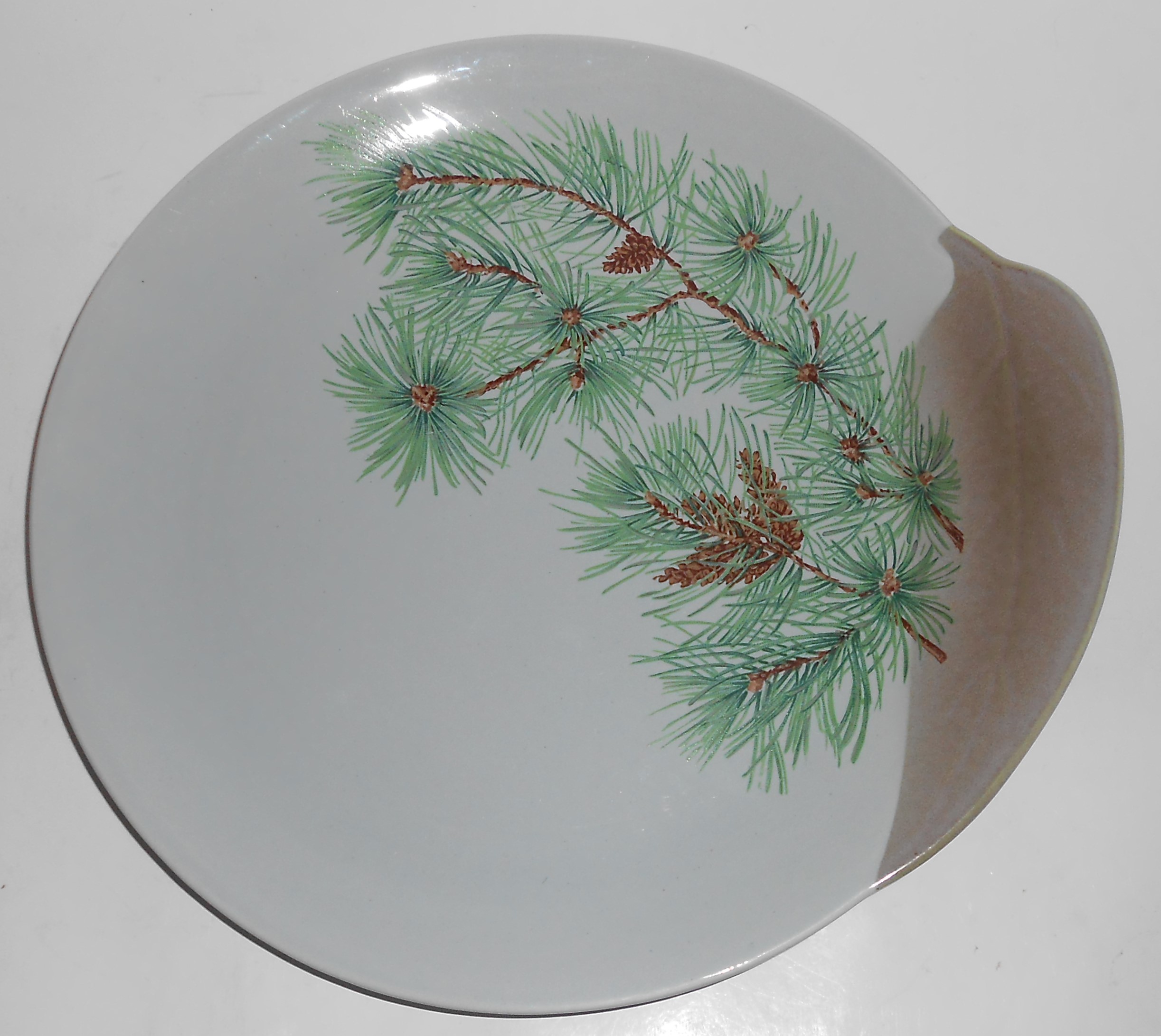Canonsburg China Willard George Pine Dinner Plate