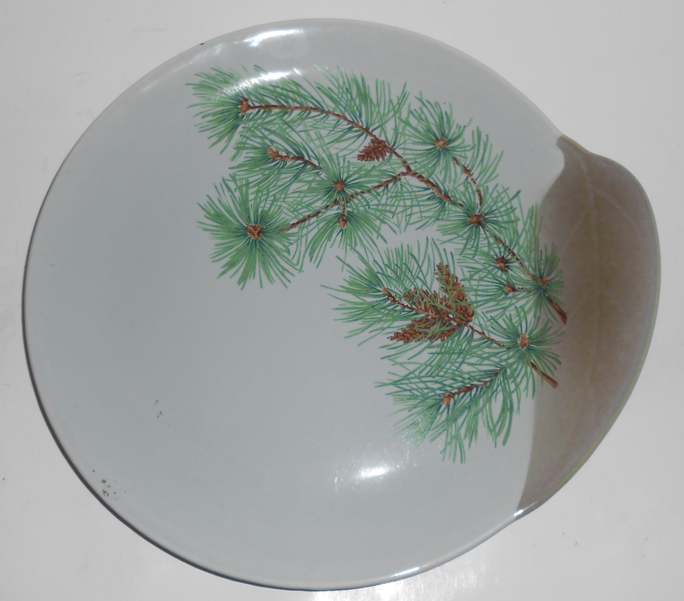 Canonsburg China Willard George Pine Dinner Plate