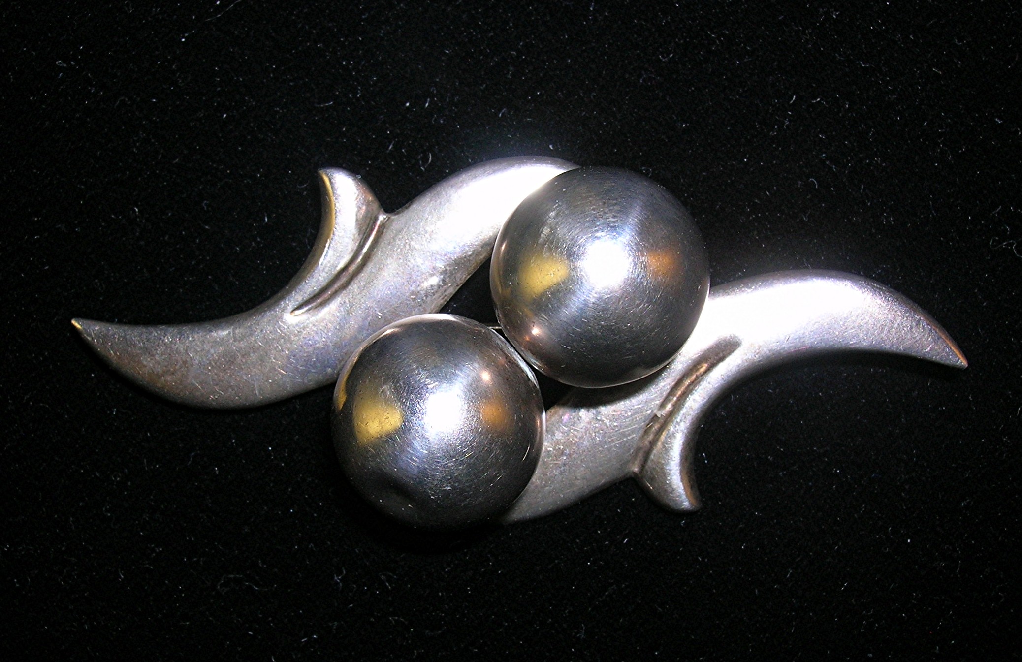 Taxco  Mexico Silver Brooch and Earrings 40s - 50
