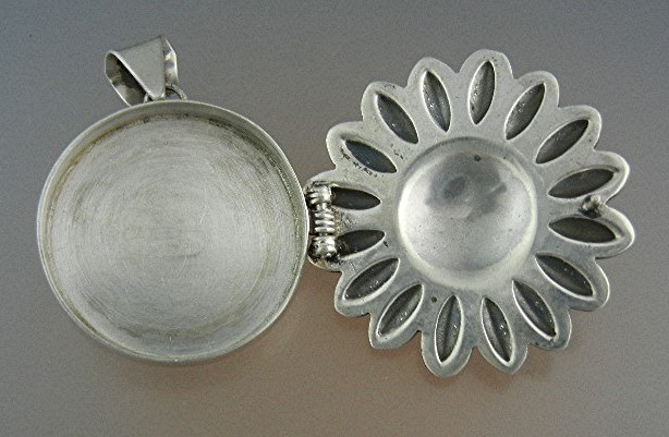 Navajo Sterling Silver Dragonfly Locket D. Cadman