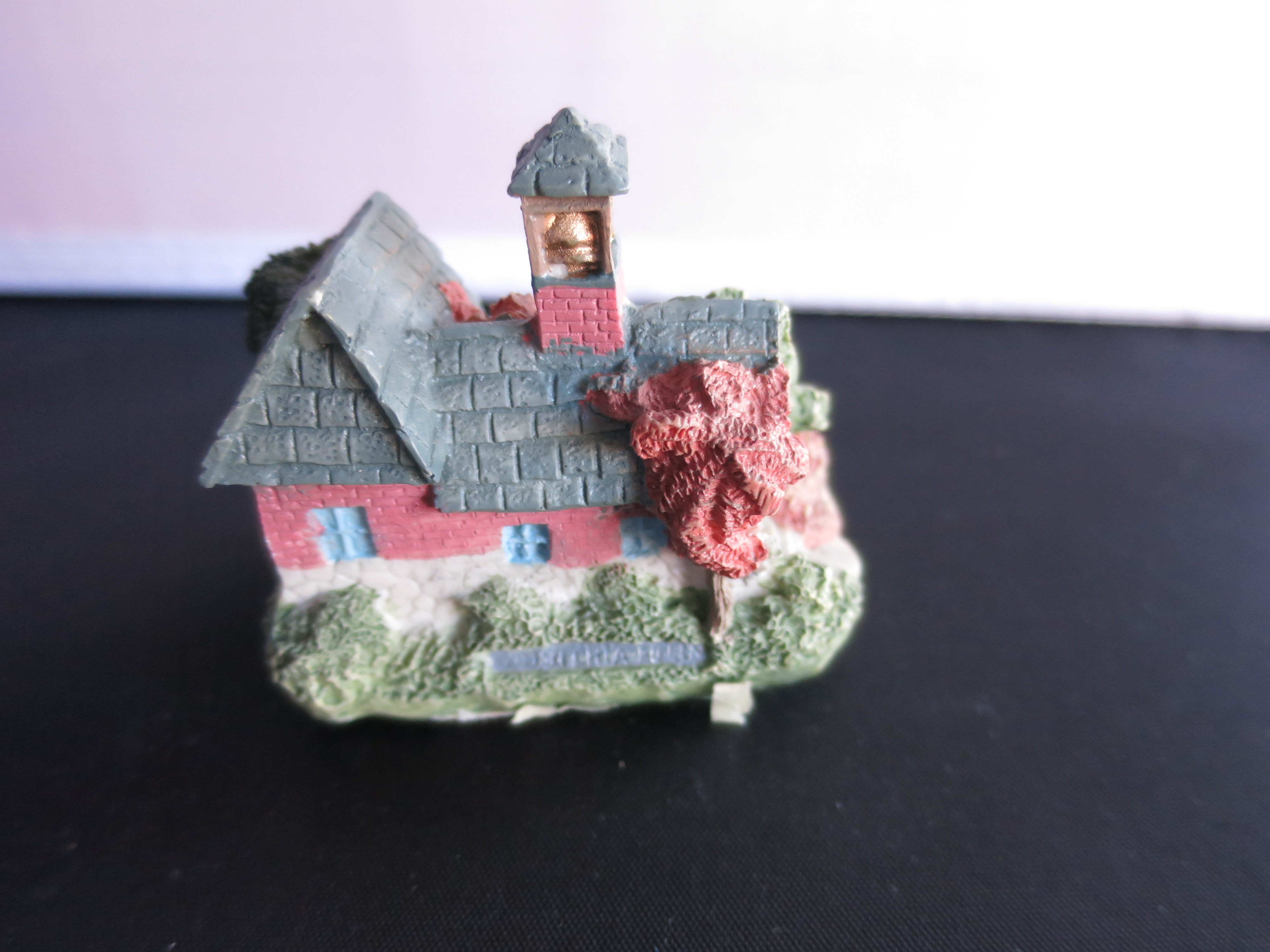 Miniature Bunny Rabbit School House Figurine Village