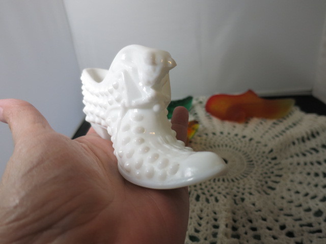 Fenton 1950s Slipper Shoe Cat Hobnail Milk Glass