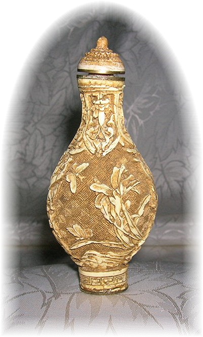 Chinese Snuff Bottle Cream Cinnabar