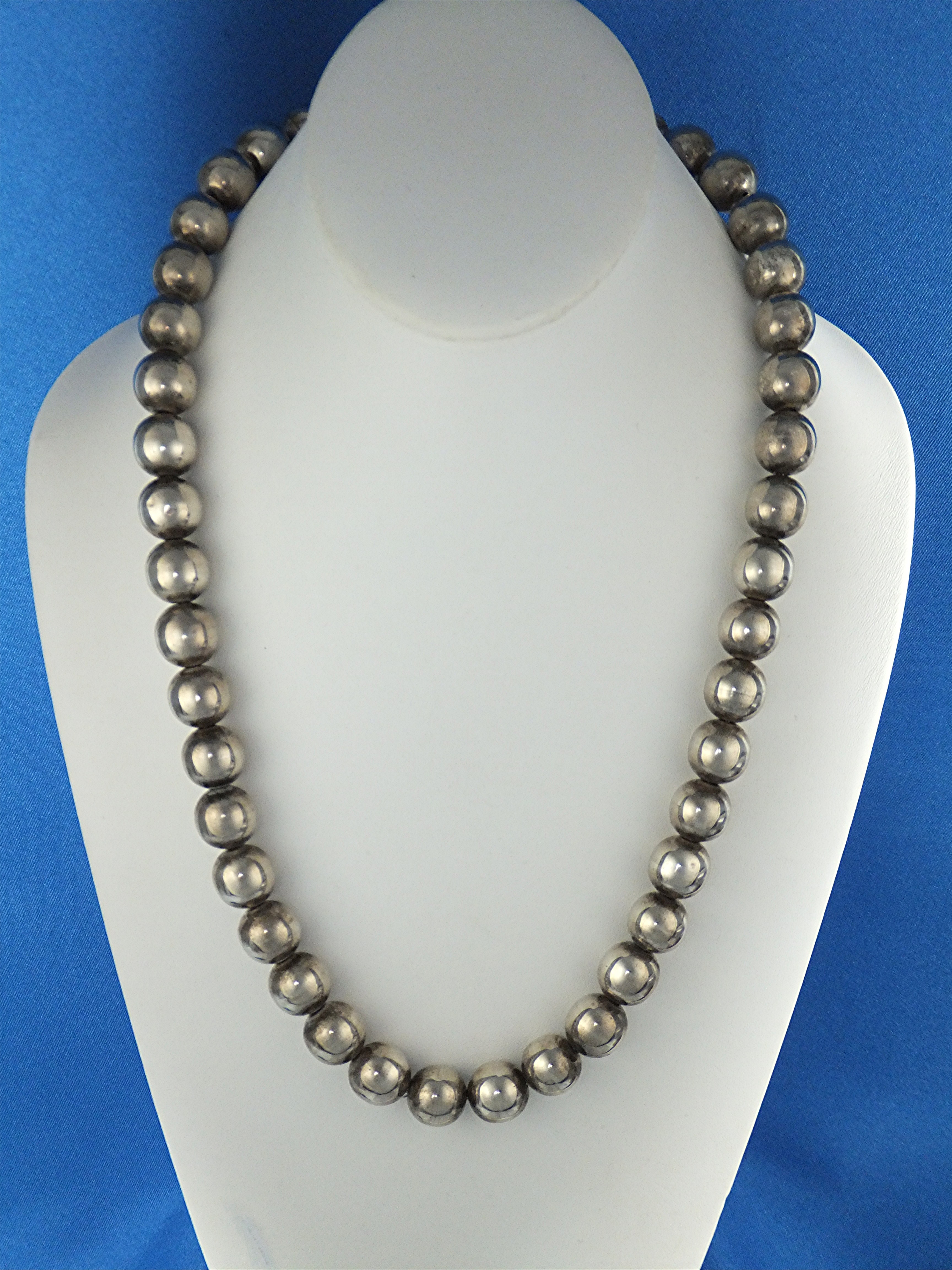 Necklace Sterling Silver Beads Taxco  Mexico TM-31