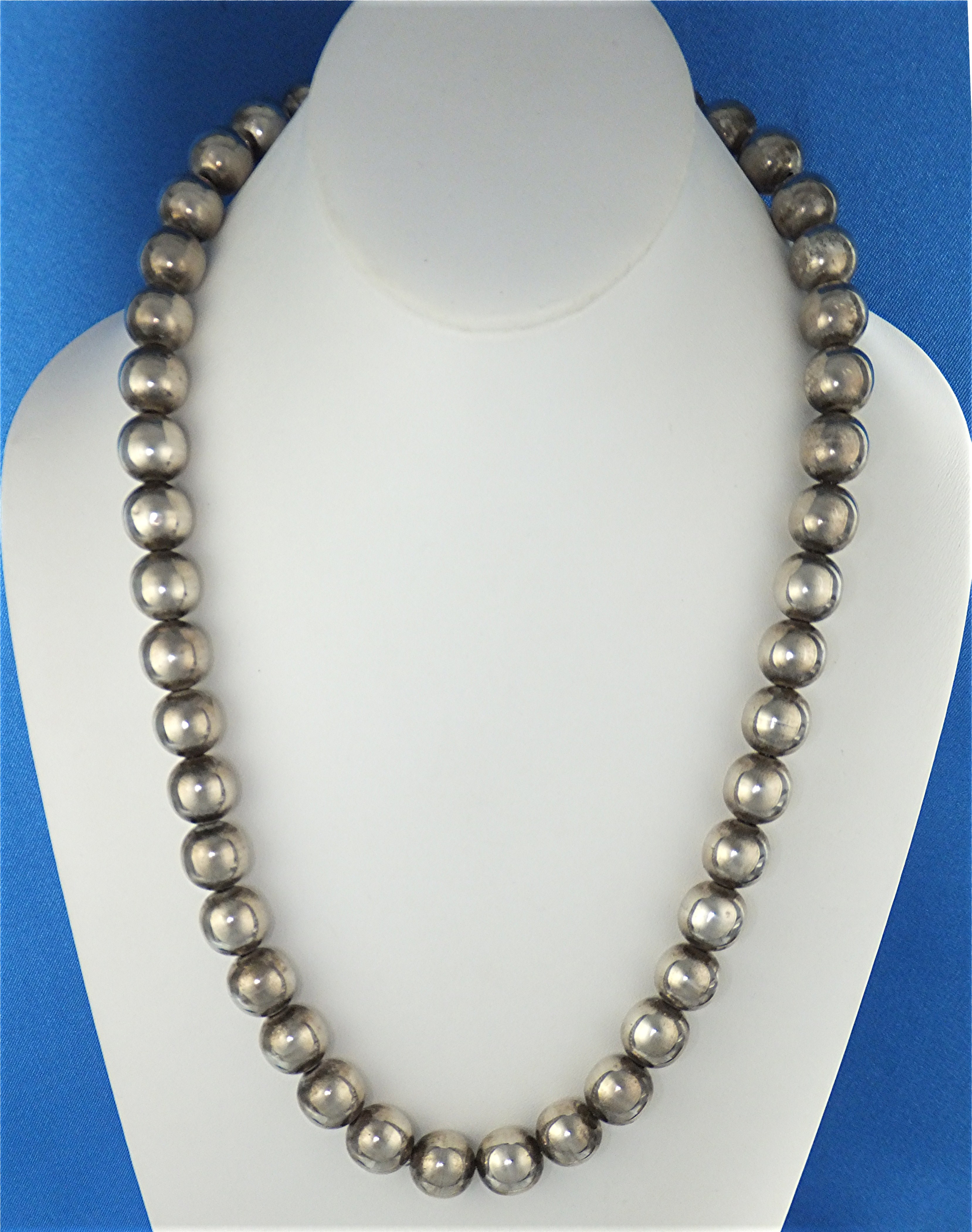 Necklace Sterling Silver Beads Taxco  Mexico TM-31