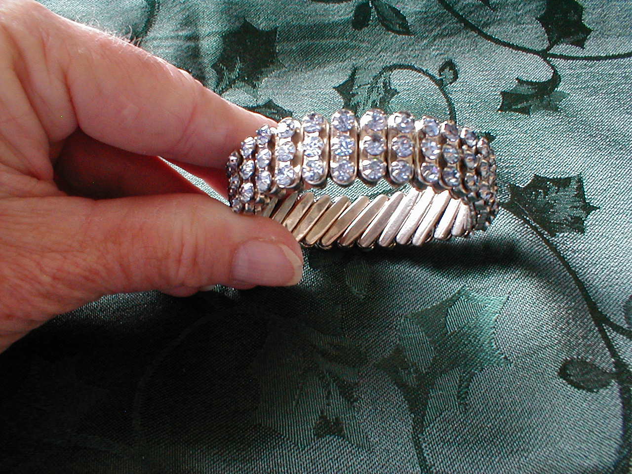 Blue Rhinestone Expansion Bracelet