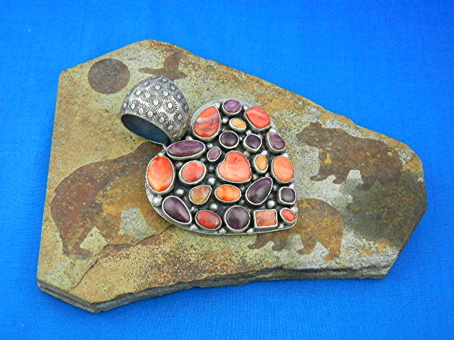 Dan Dodson Sterling Silver Spiny Oyster Heart Pendant