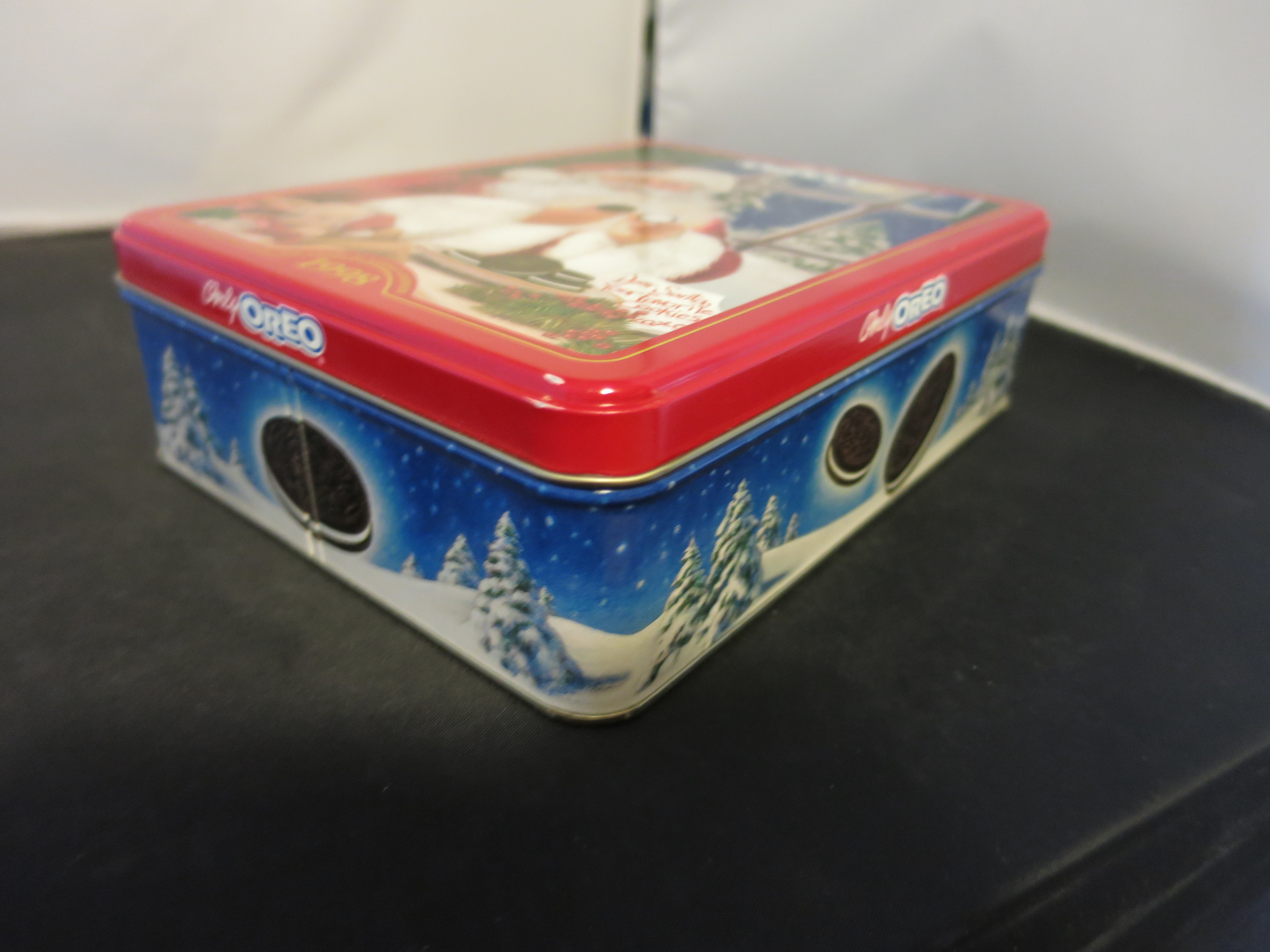 Oreo Cookie Tin 1998 Santas Little Secret