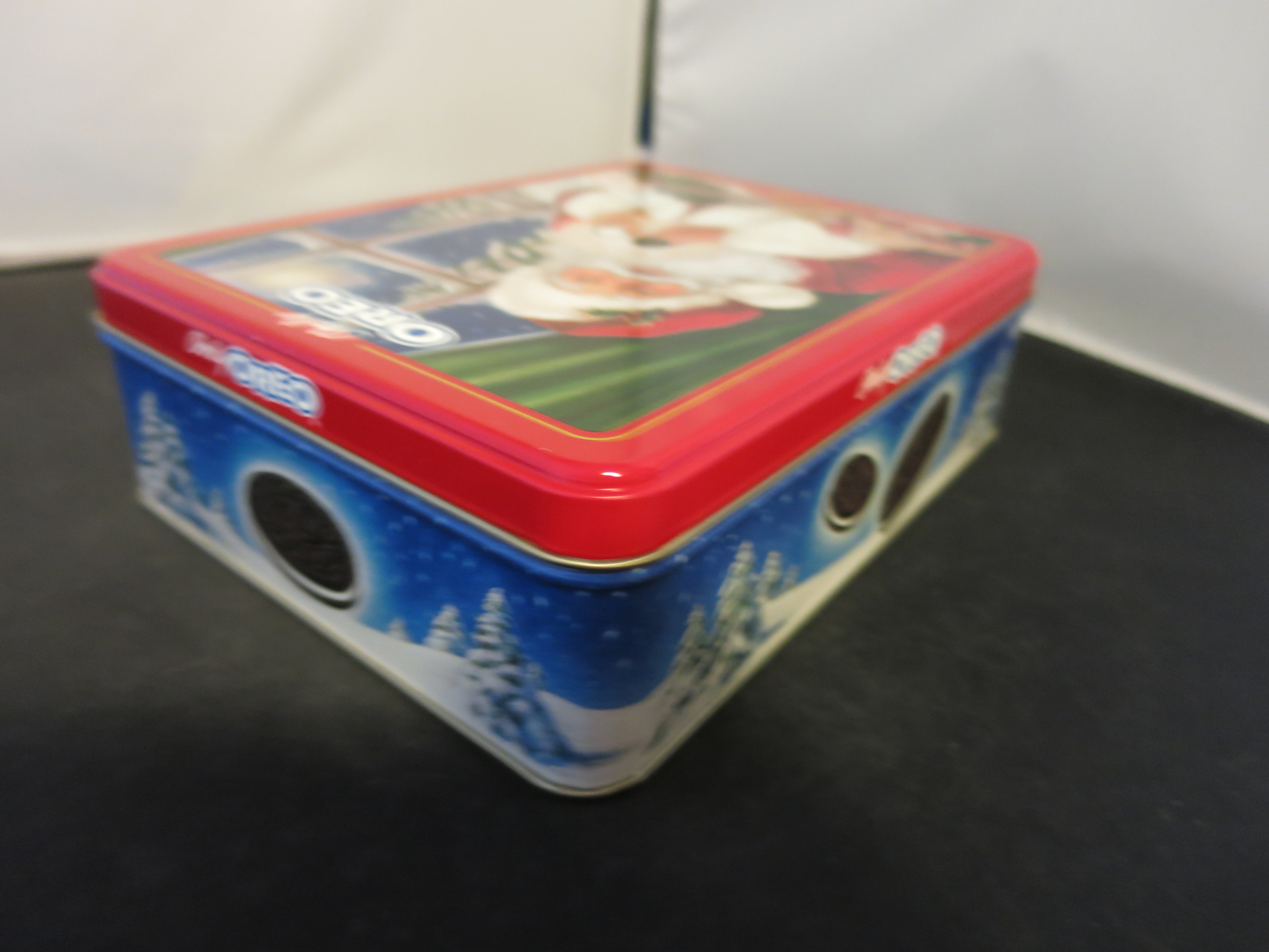 Oreo Cookie Tin 1998 Santas Little Secret