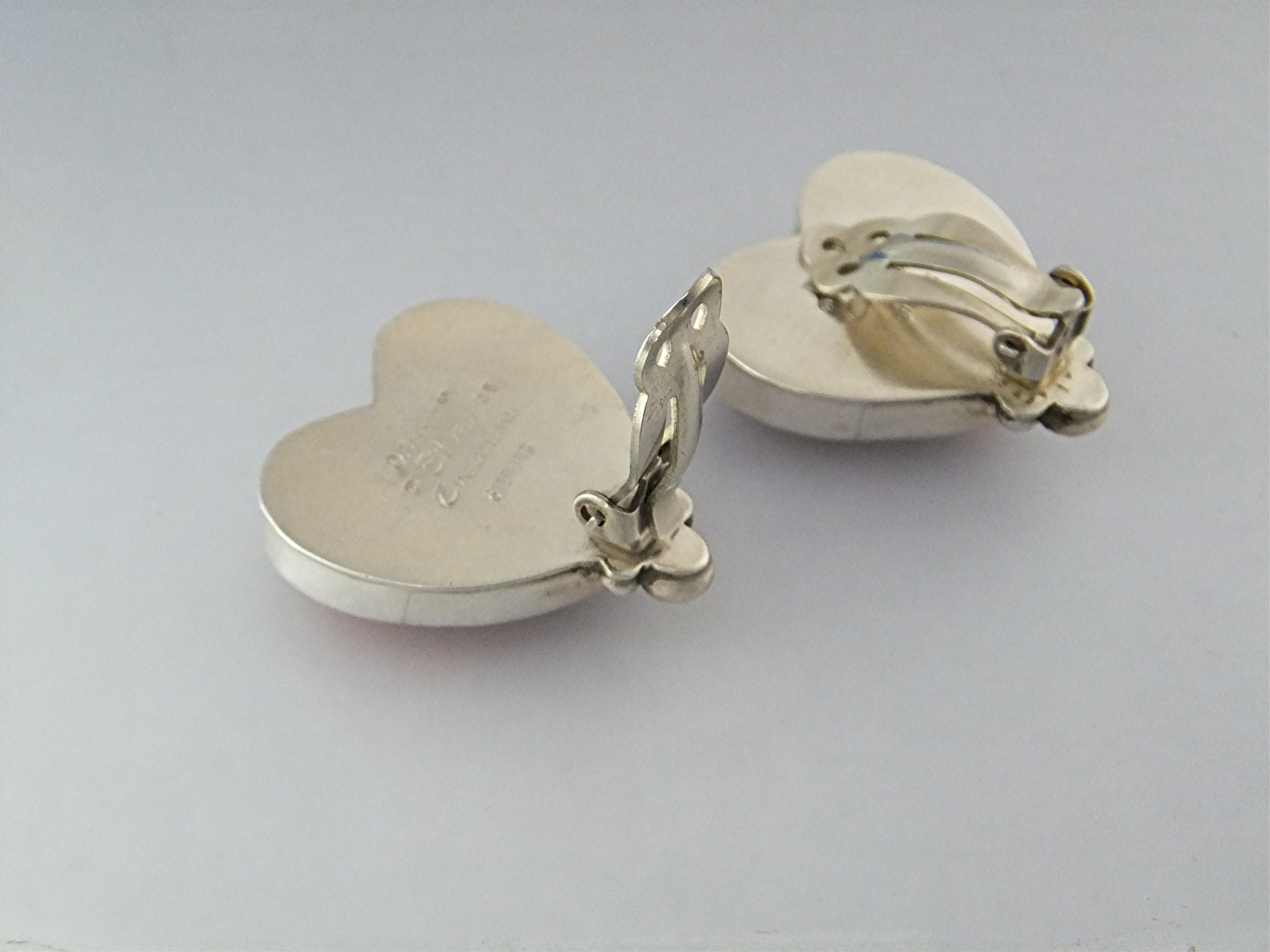 David Troutman  Apple Coral Sterling Silver Heart Clips