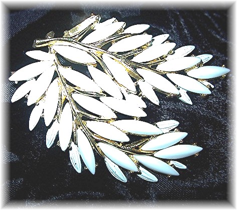 BSK Brooch Large Gold and White Glass BSK Brooch