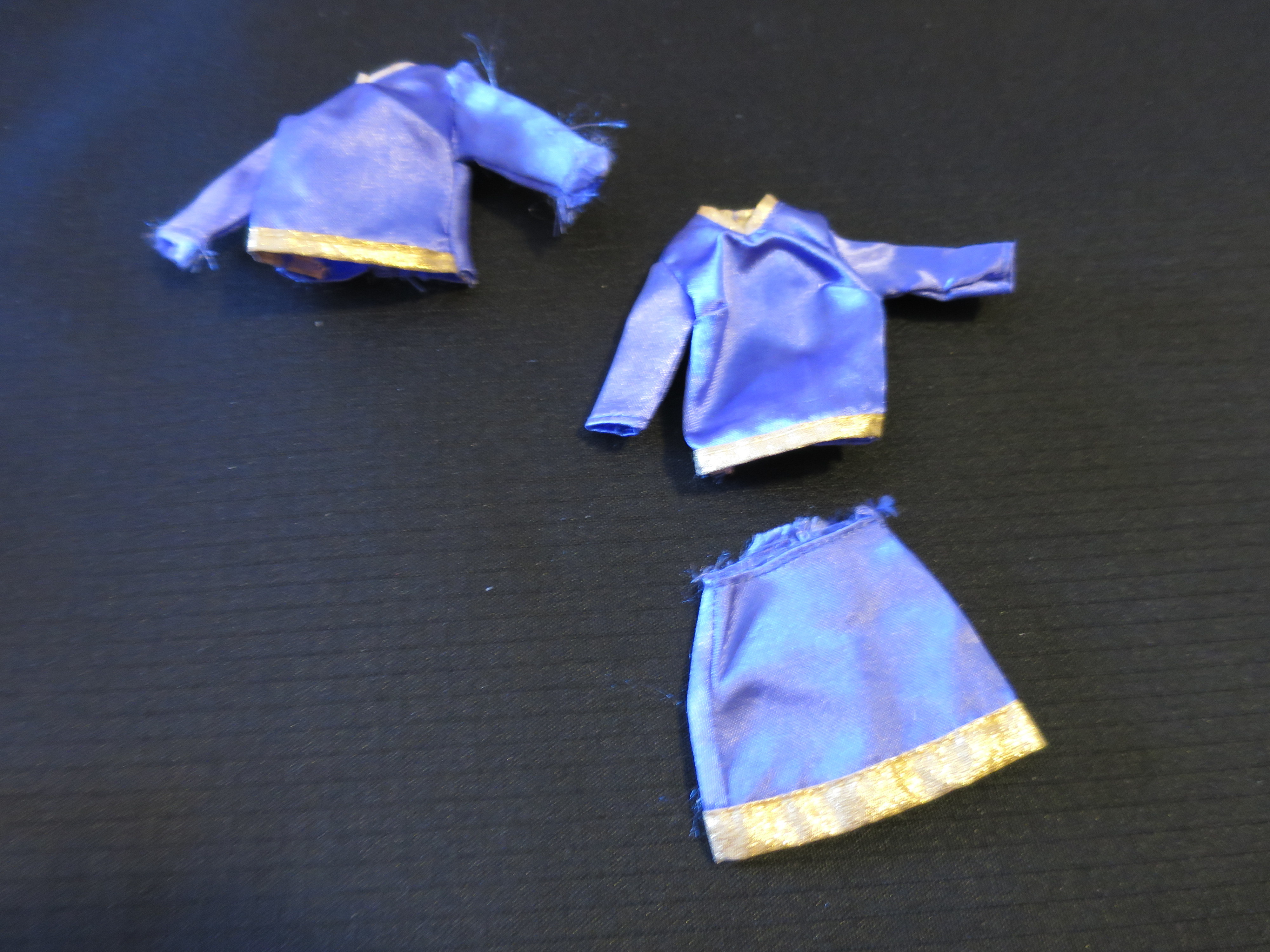 Barbie Mattel Shirt and skirt with extra shirt tagged