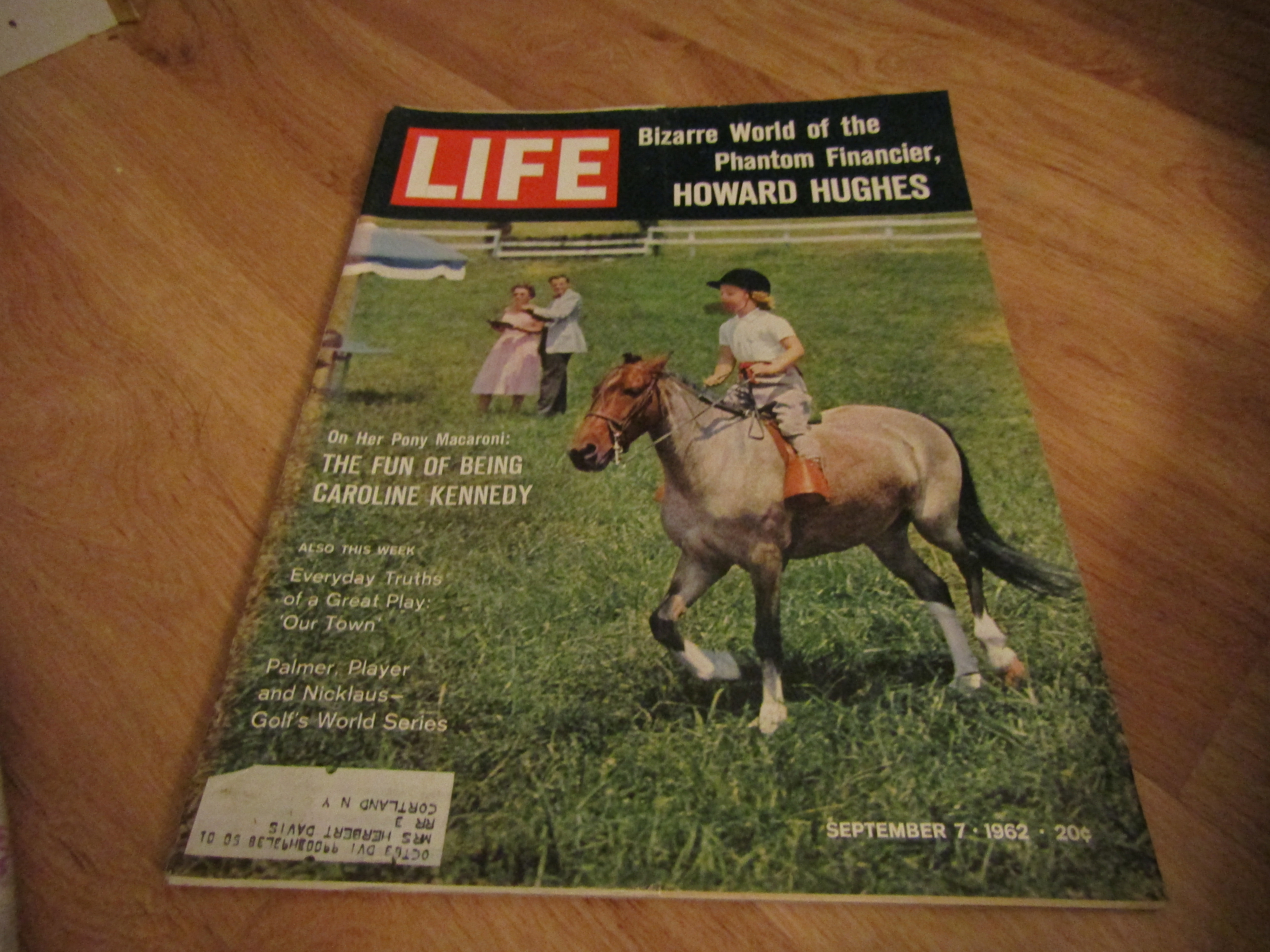 Vintage Life Magazine September 7,1962