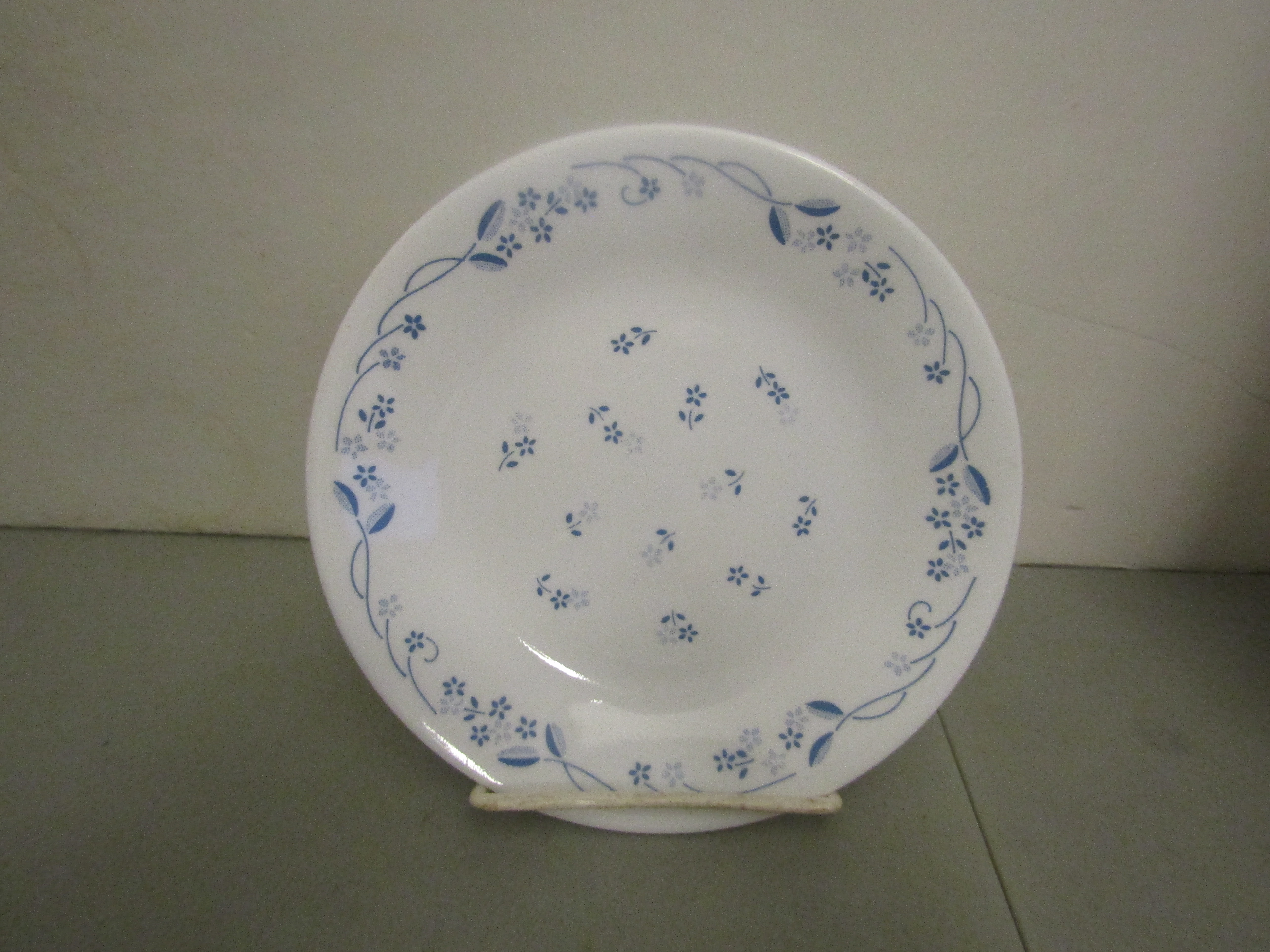 Corelle Porvincial Blue Bread /Dessert Plate