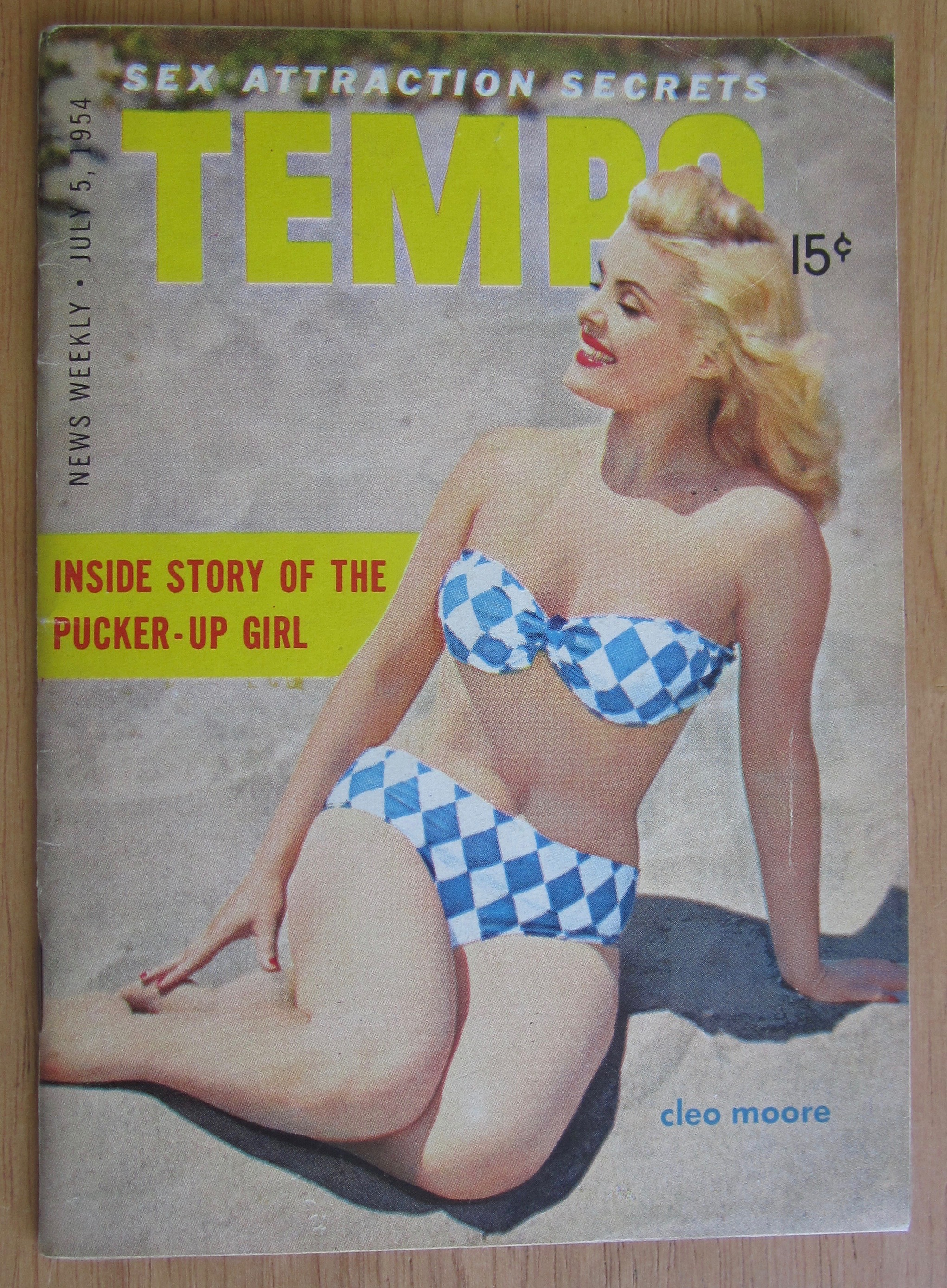Tempo Magazine July 5, 1954 Cleo Moore