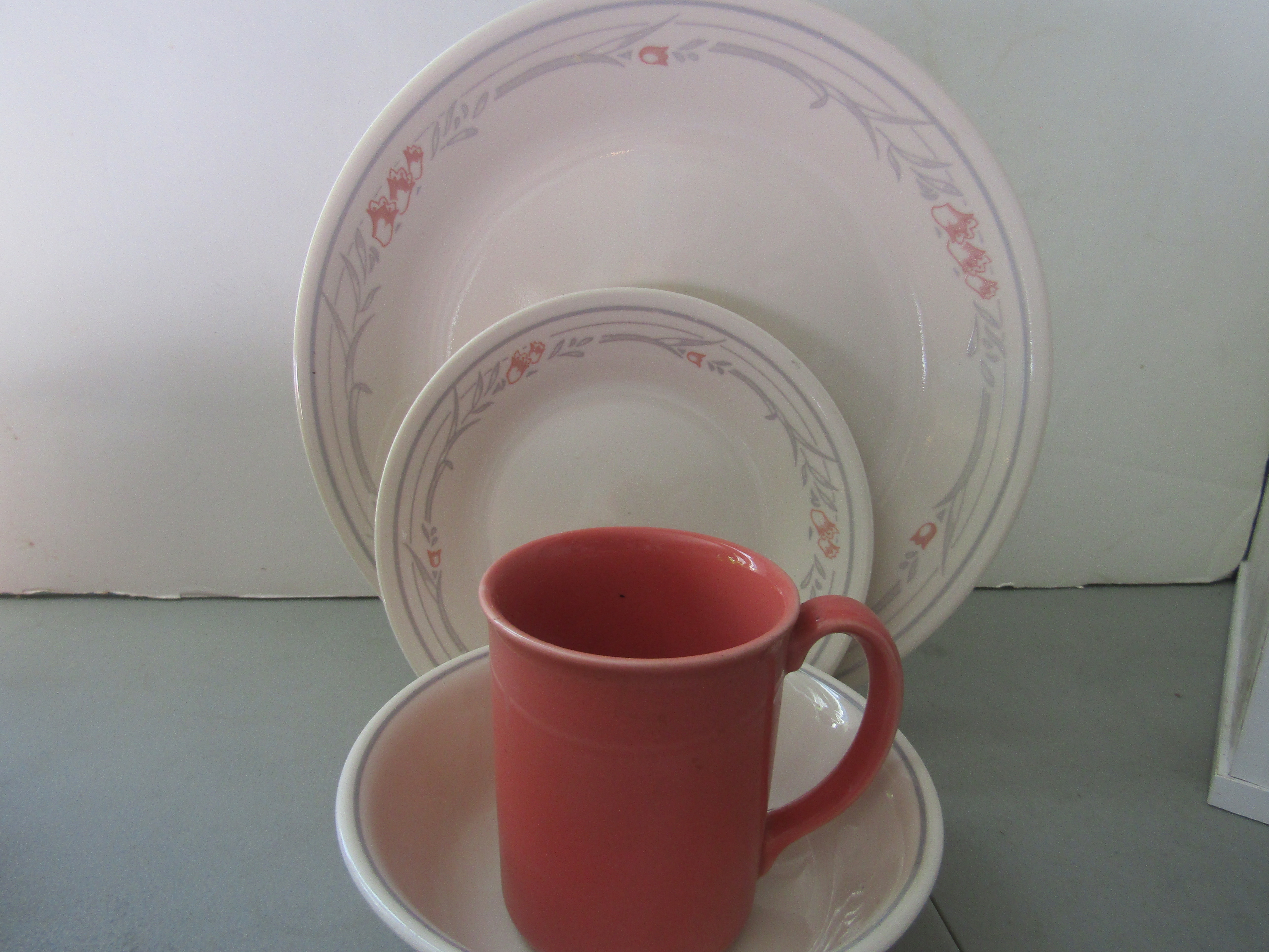 Vintage Corelle Rose Dinnerware 4-Peace Place Setting