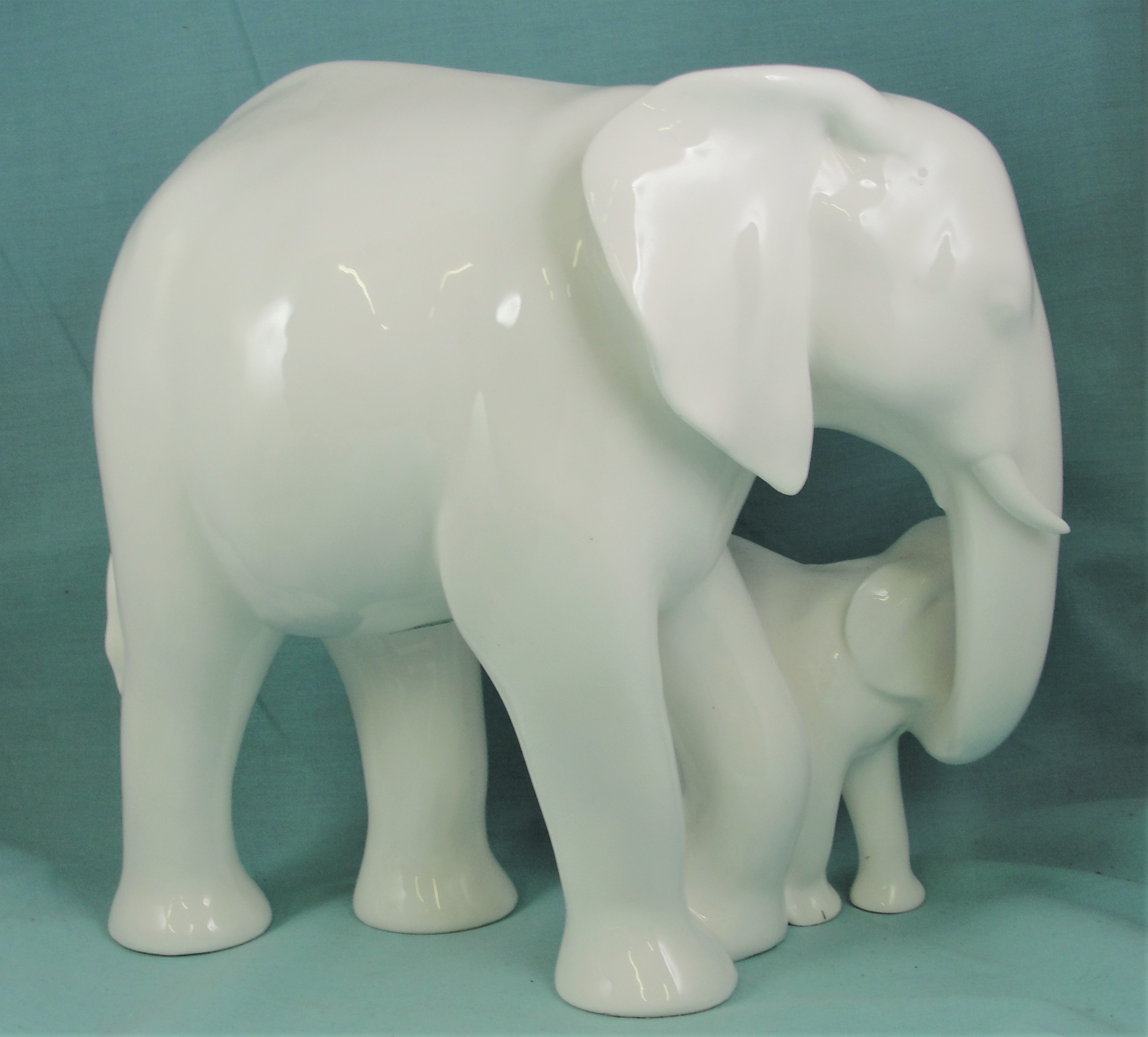 Royal Doulton Images Motherhood Elephant with Calf