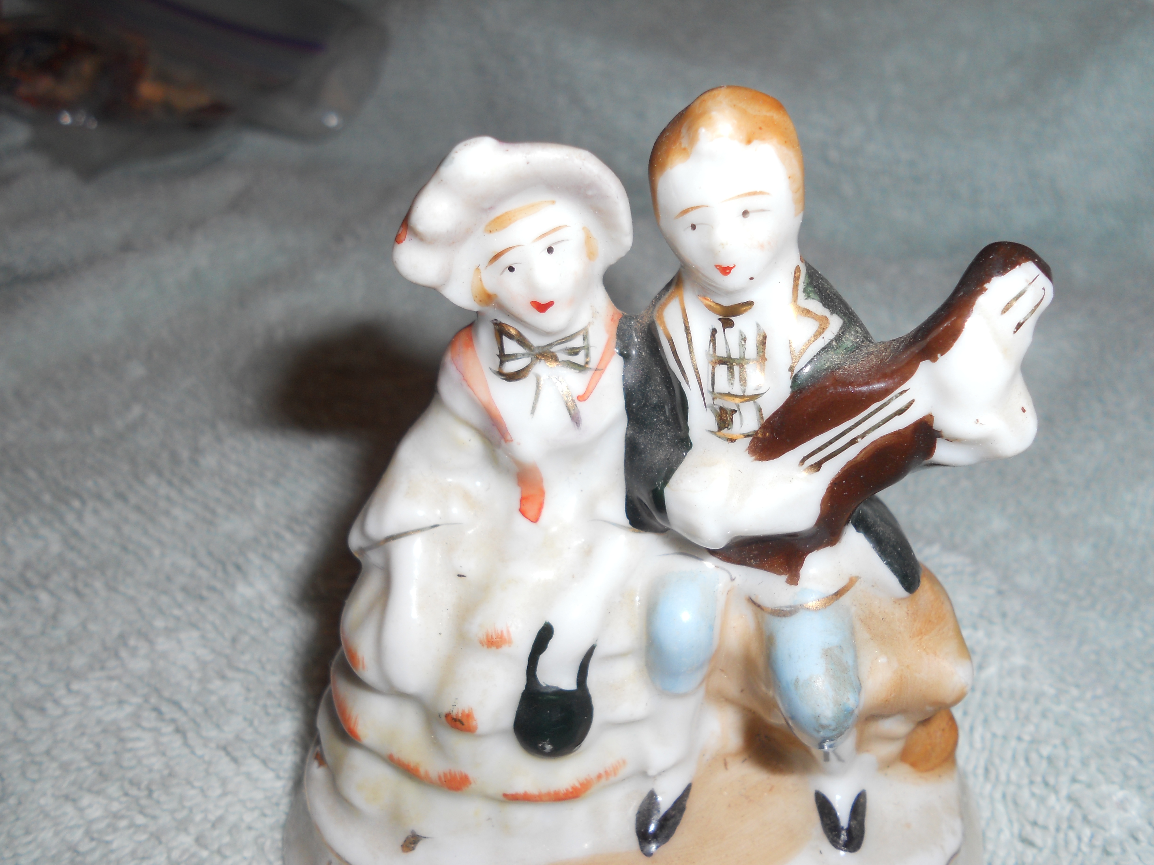 Occupied Japan Figurine Couple