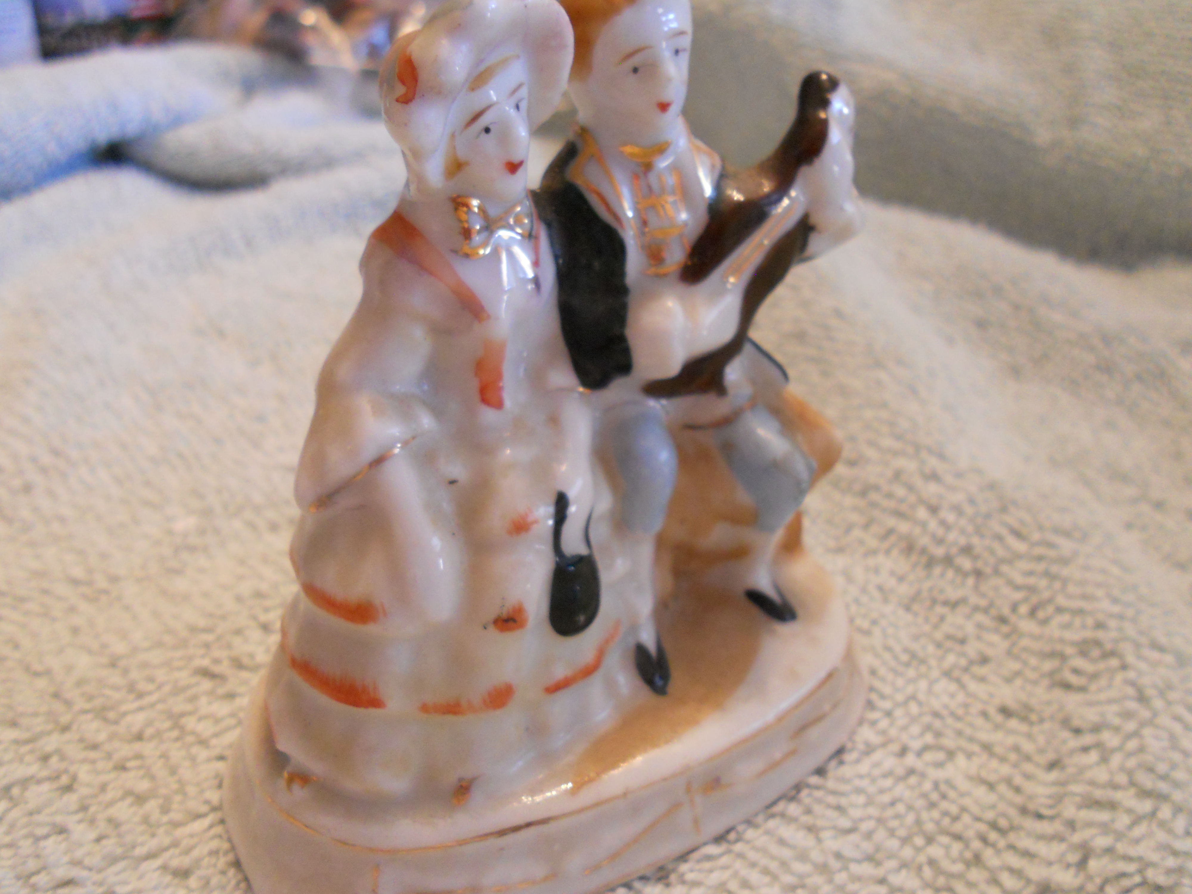 Occupied Japan Figurine Couple