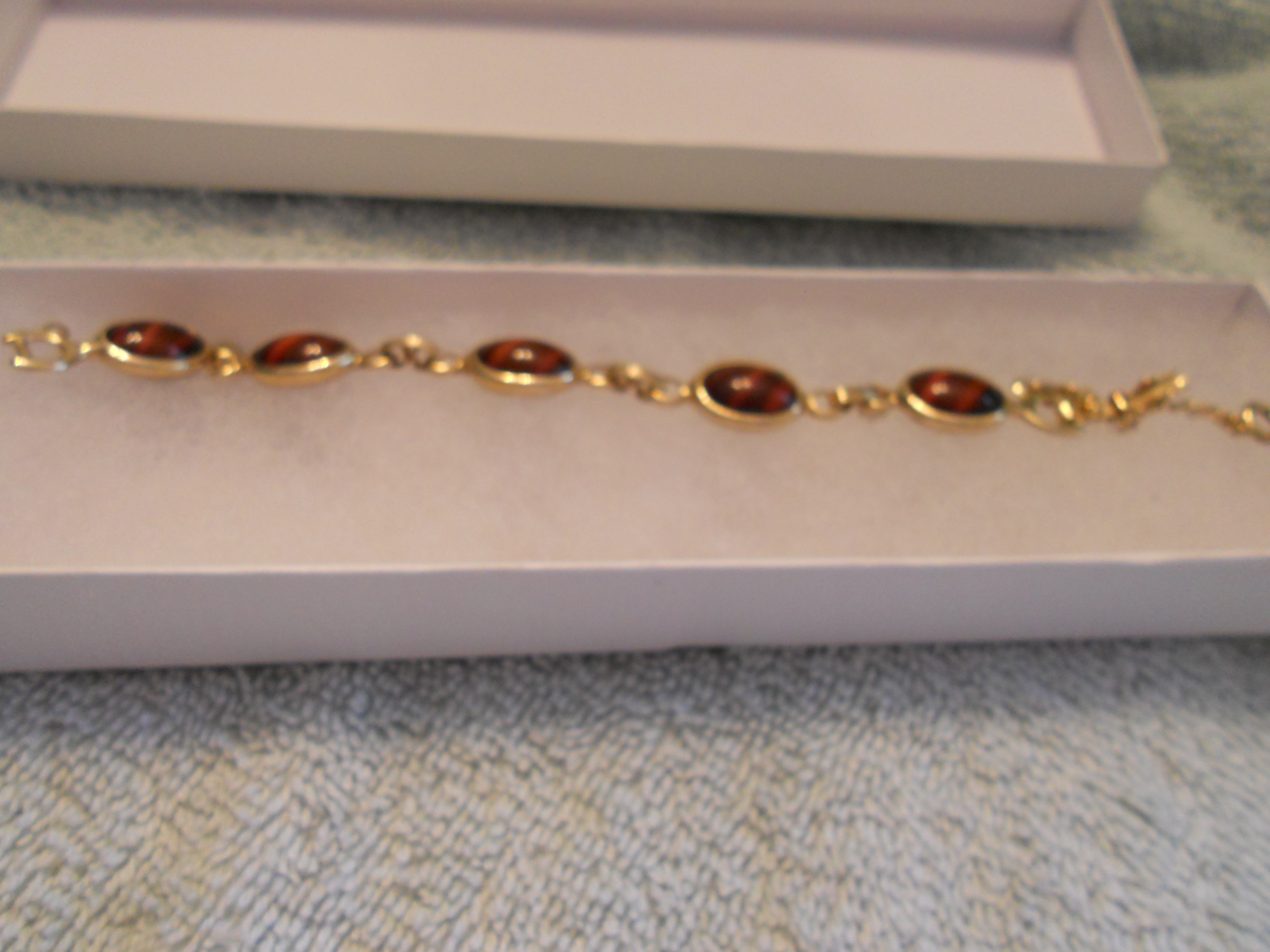 Sarah Coventry Tiger Eye Cabochon Bracelet