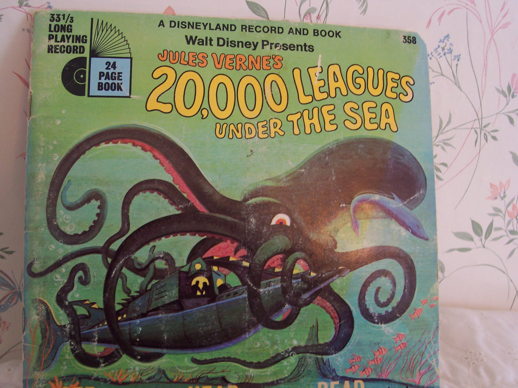 20,000 Leagues Under The Sea Book & Record