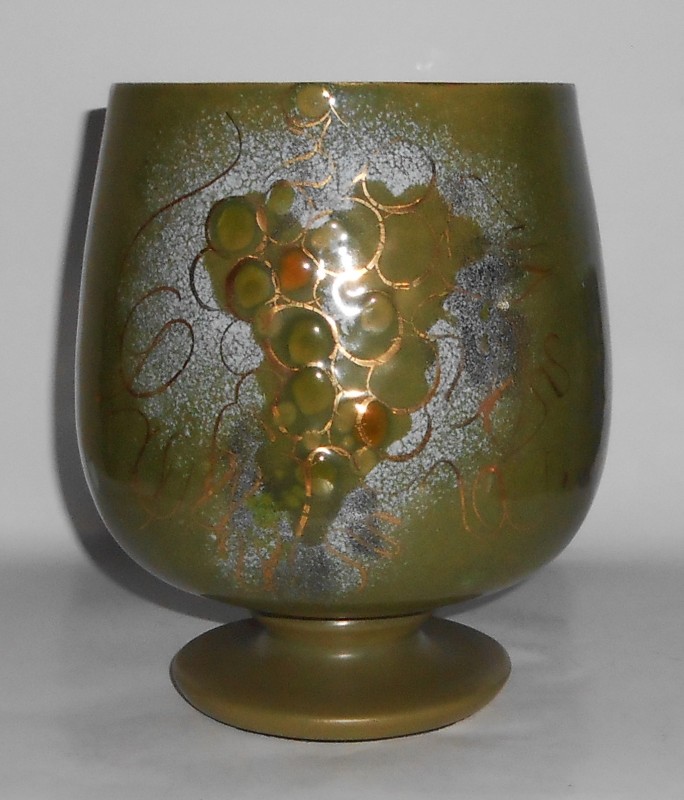 Sascha Brastoff Pottery Enamelled Copper Grape Decorated LARGE Compote