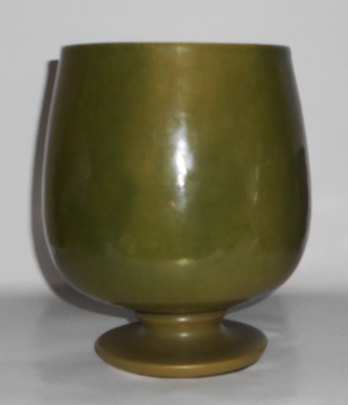 Sascha Brastoff Pottery Enamelled Copper Grape Decorated LARGE Compote