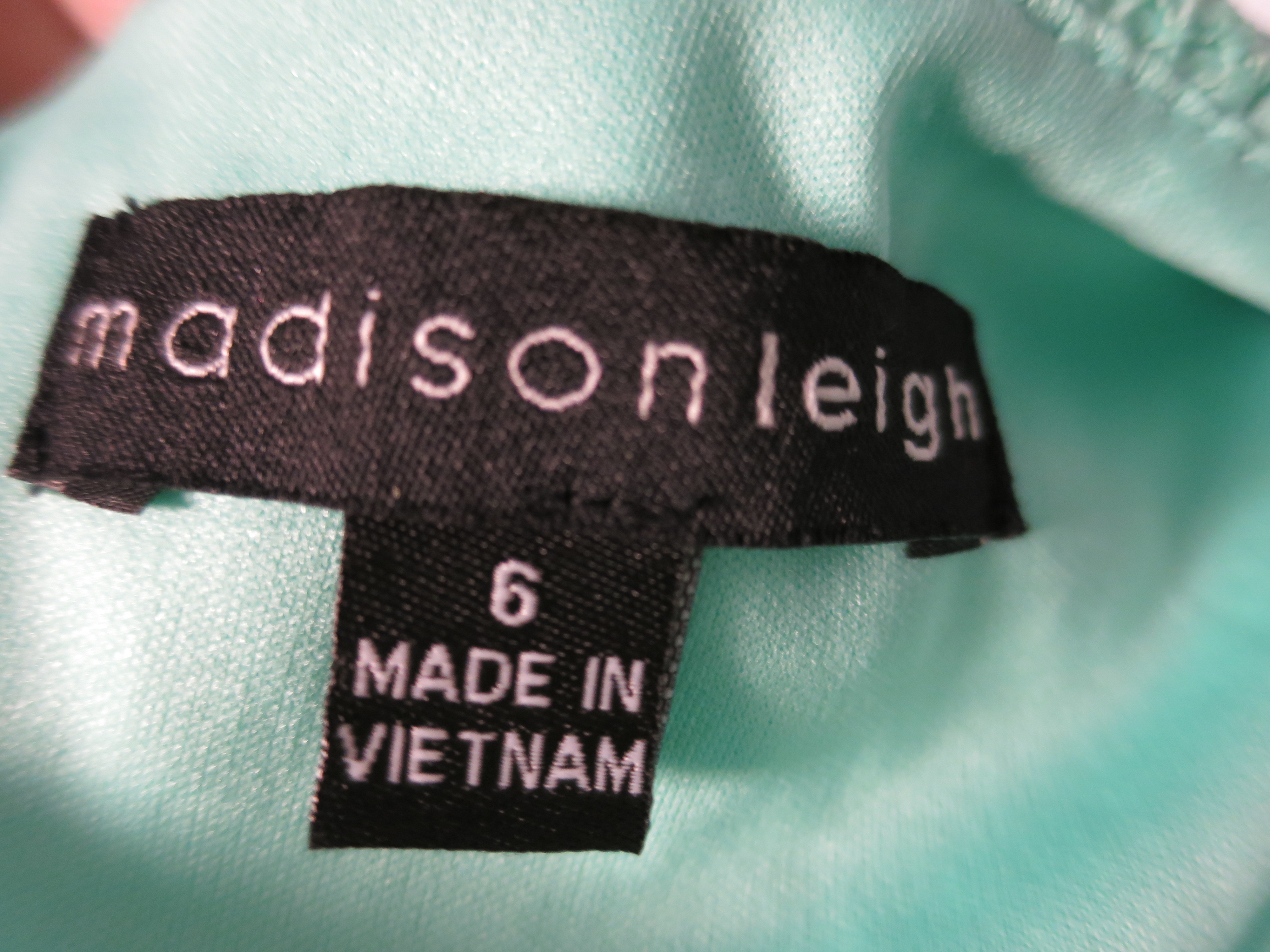Madison Leigh Dress lace overlay Turquoise to mint green size 6