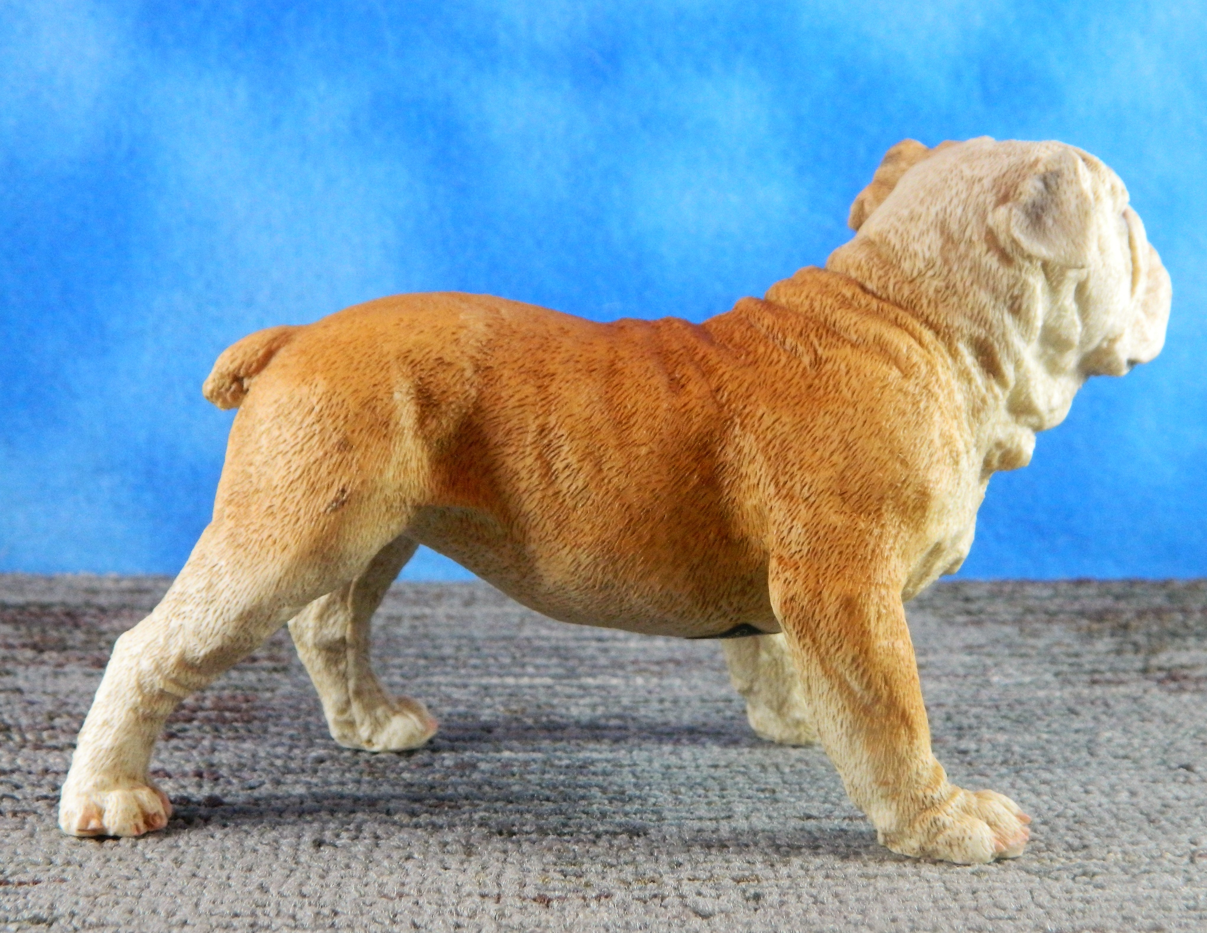 Castagna Alabaster Resin Standing Bulldog