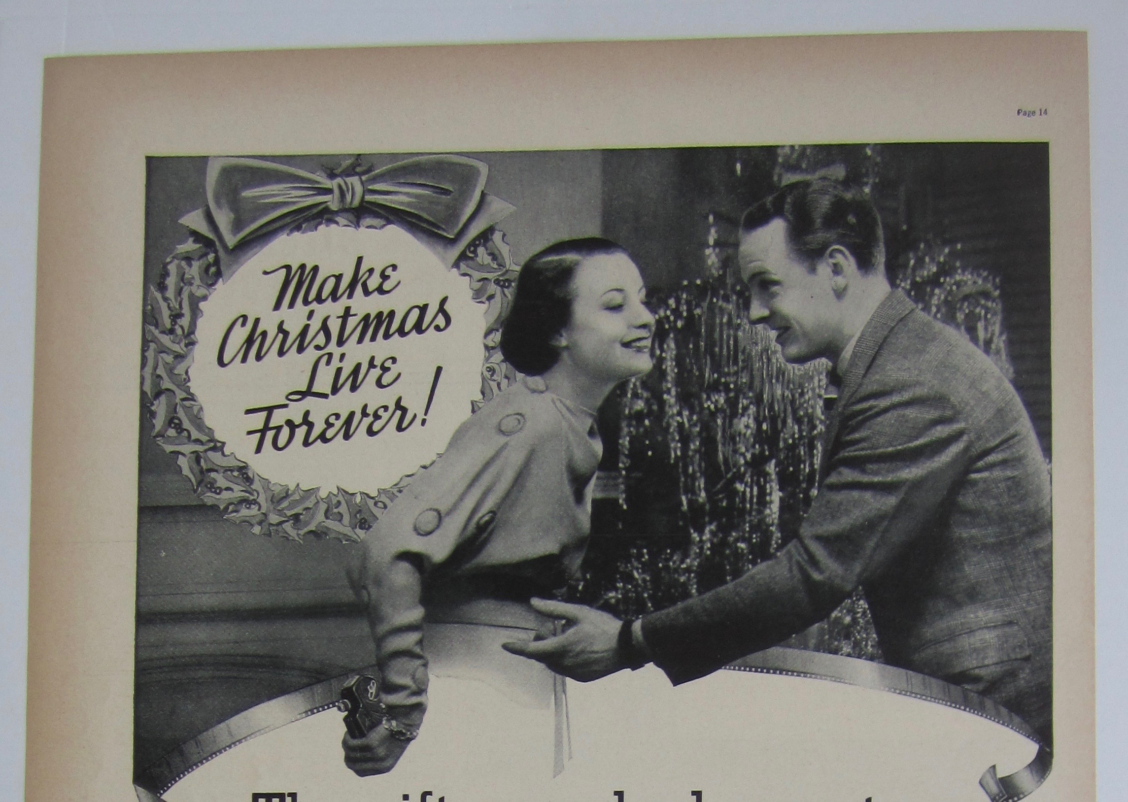 1937 Cine 8 Univex Movie Camera with Man & Woman