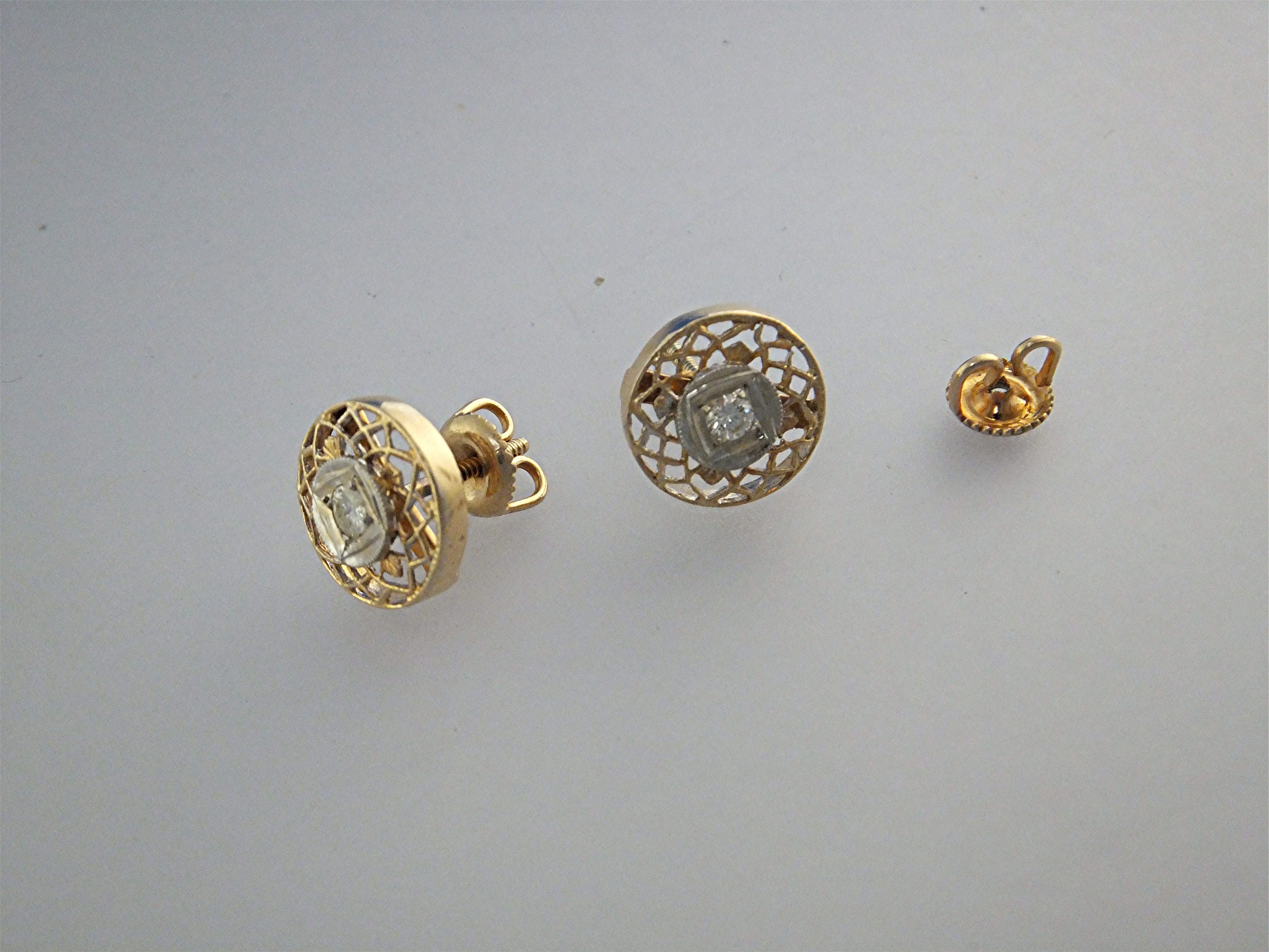 Earrings 14K Gold and Diamond Pierced USA