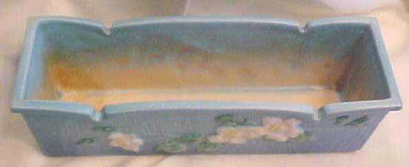 Roseville White Rose Window Box Planter No 382 9 Inch