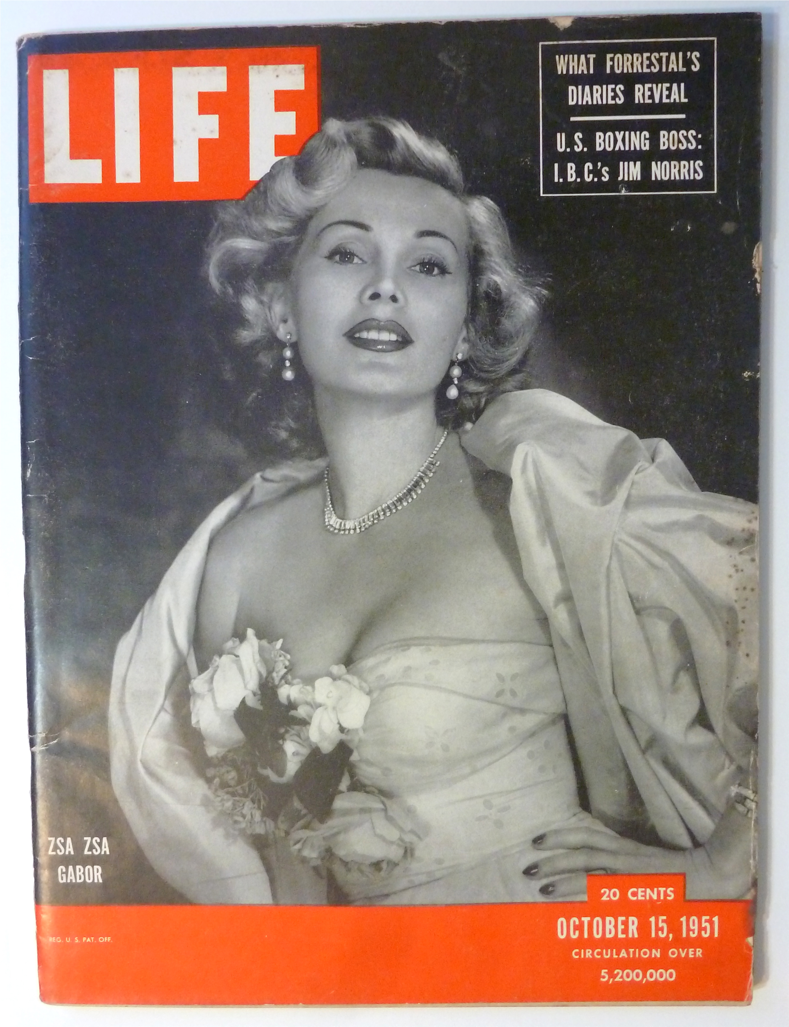 Life Magazine-October 15, 1951-Zsa Zsa Gabor