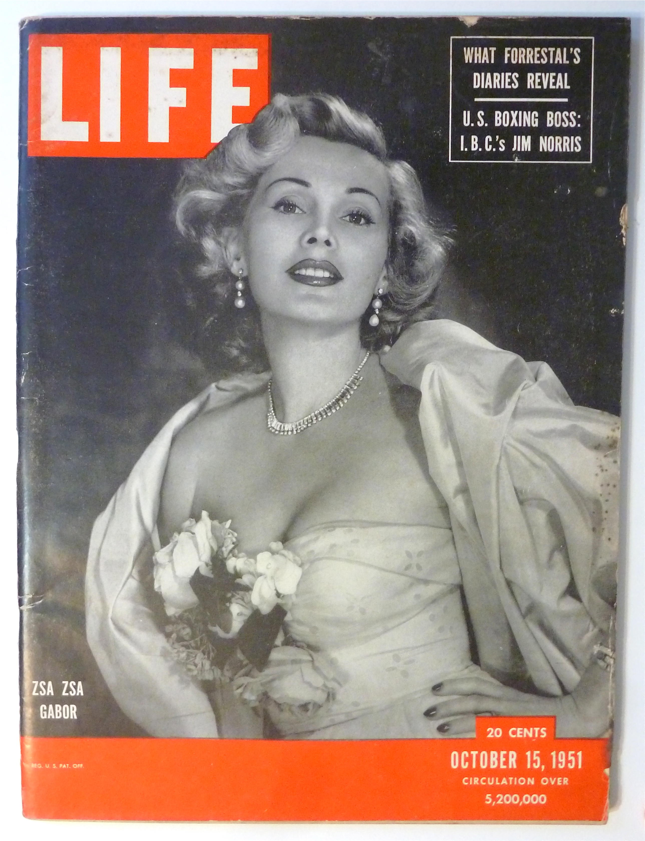 Life Magazine-October 15, 1951-Zsa Zsa Gabor