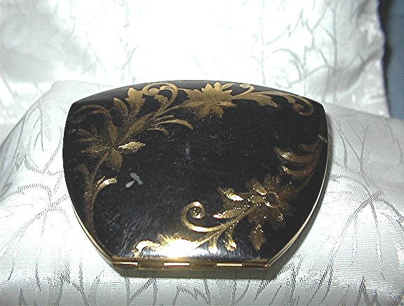 Compact Elgin American Damaged