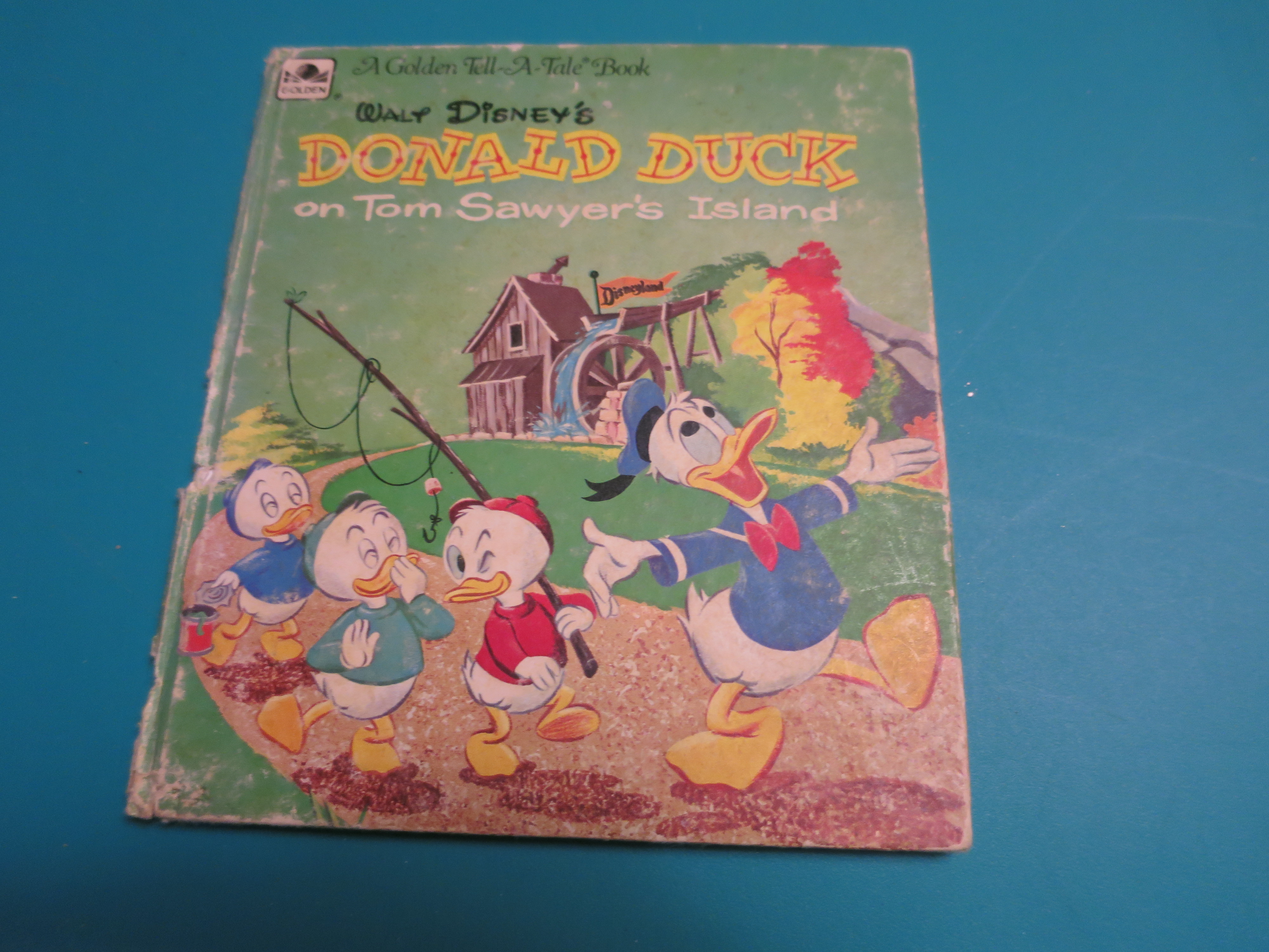 Donald Duck on Tom Sawyers Island Golden book