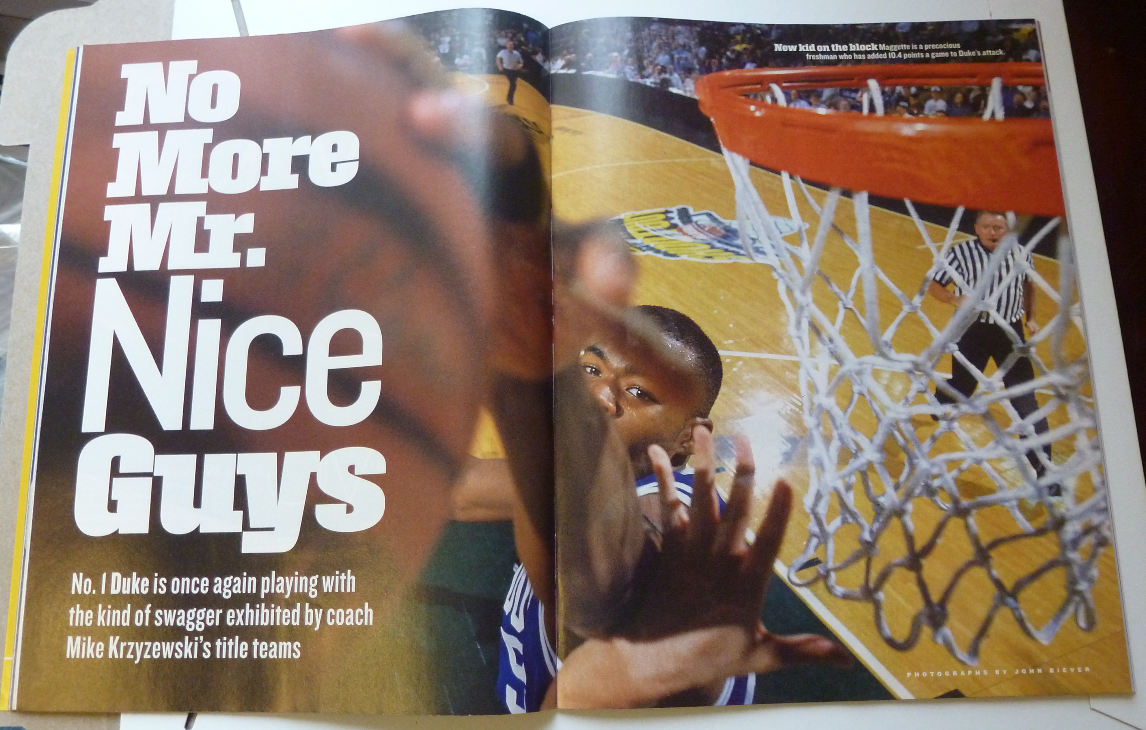 Sports Illustrated Magazine-Feb  22, 1999-Elton Brand