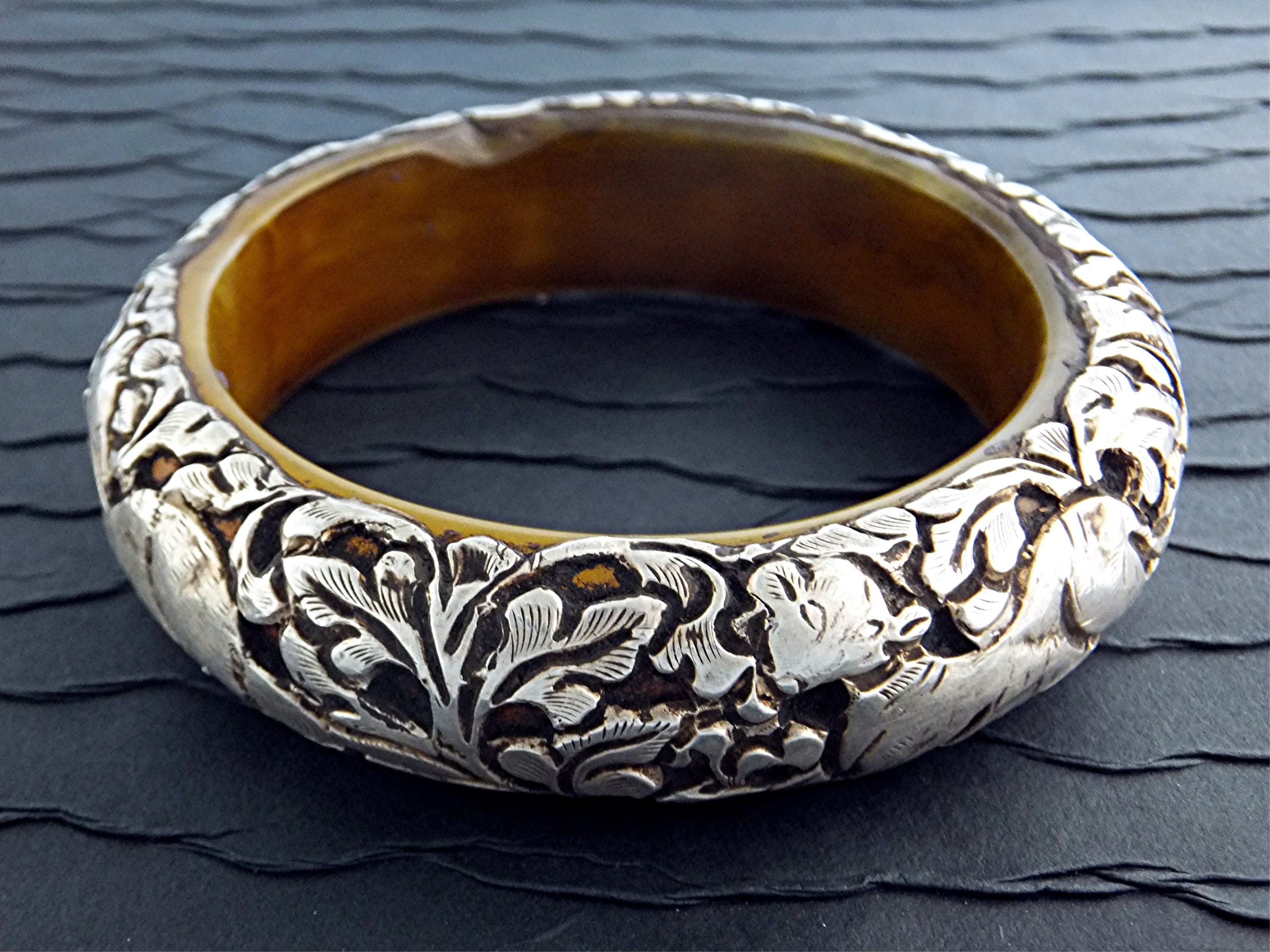 Bracelet Sterling Silver bakelite Bangle Nepal