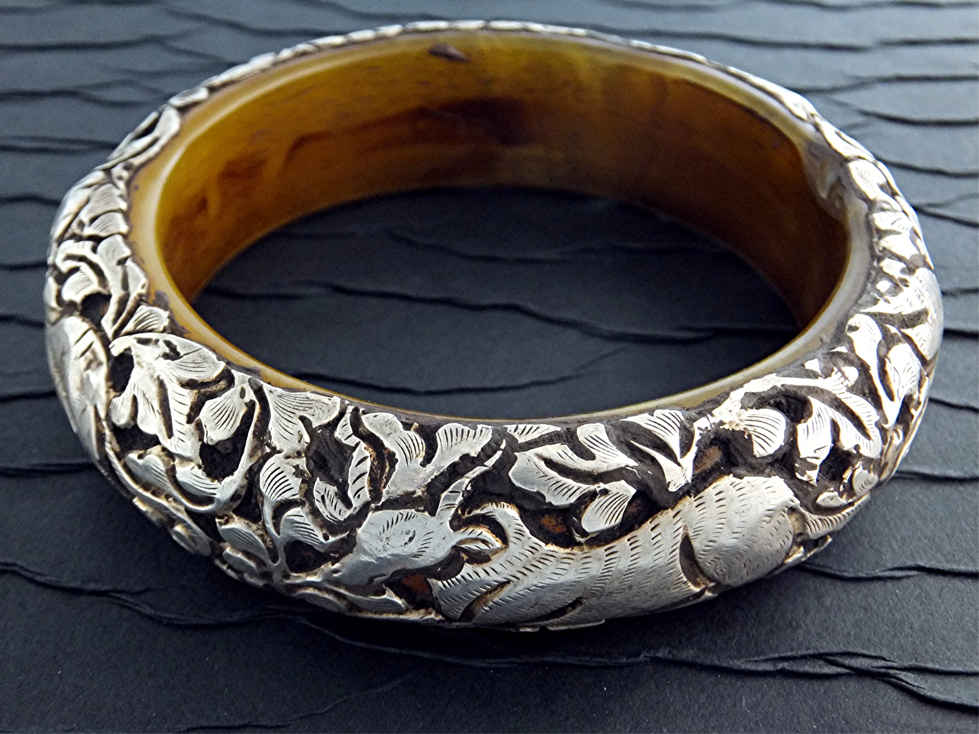 Bracelet Sterling Silver bakelite Bangle Nepal