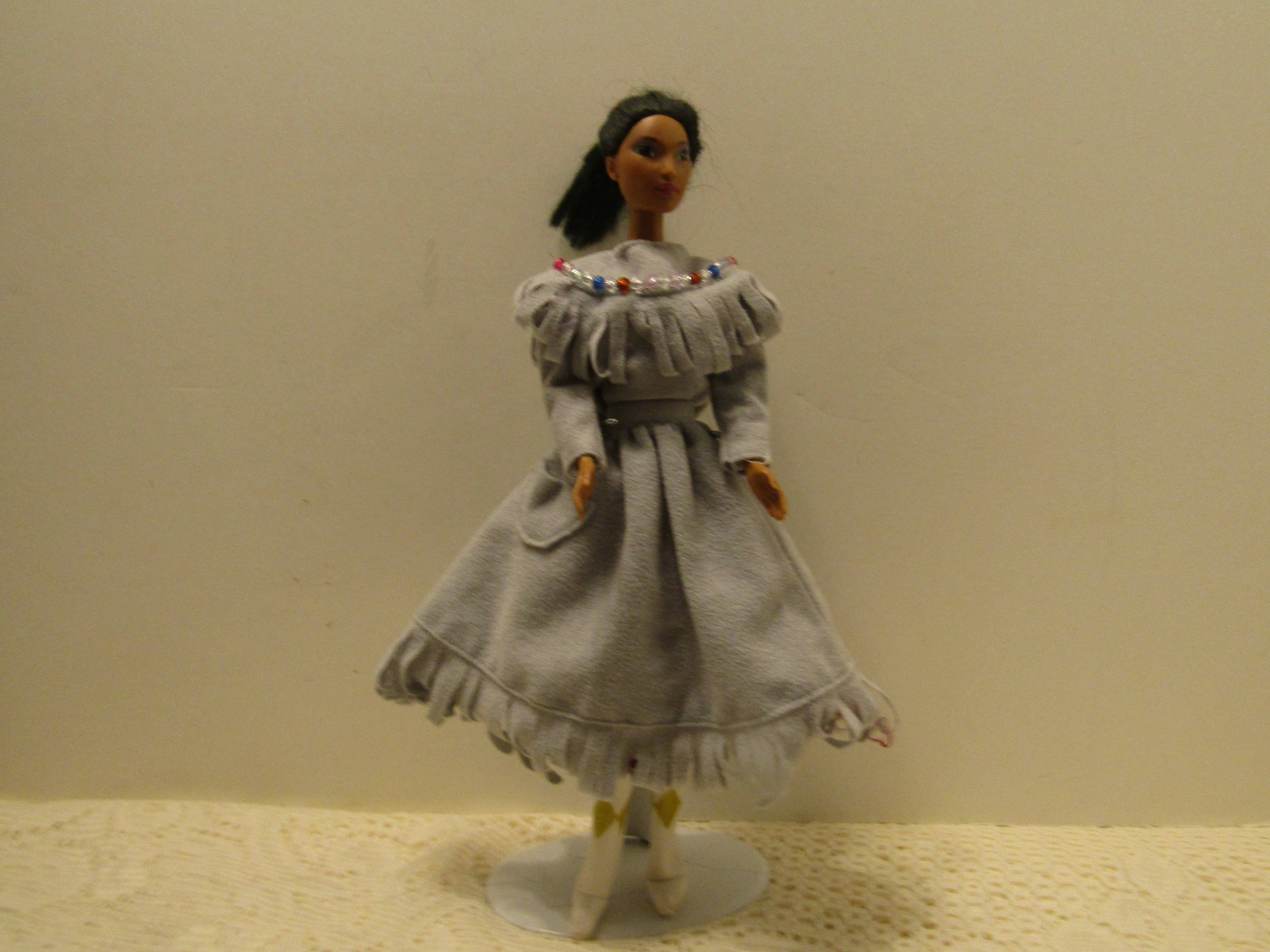 Disney Vintage Outfit Pocahontas Fashion Doll