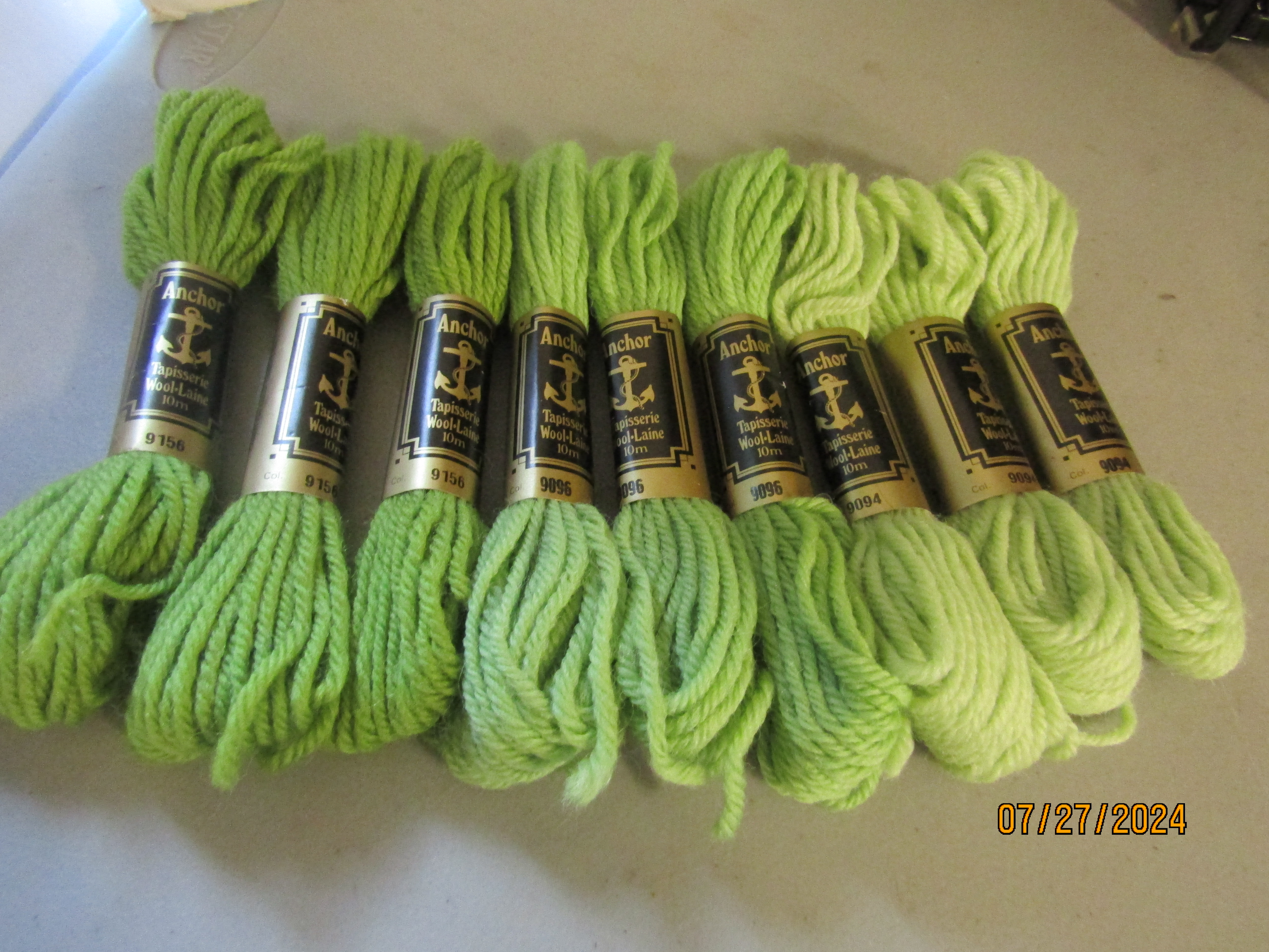 Vintage Plastic Canvas Greens Coats Anchor Yarn