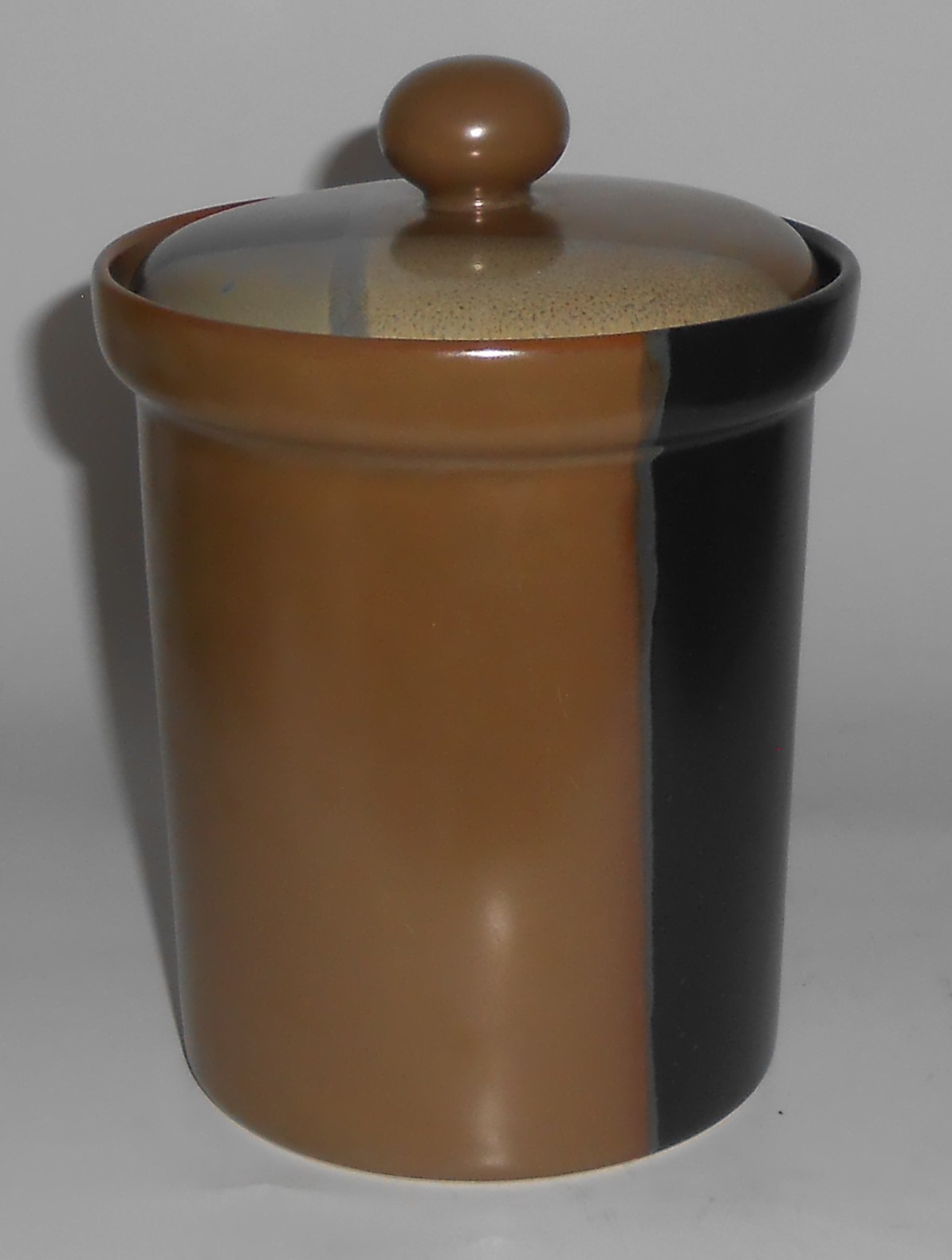 Sango China Gold Dust Black Medium Canister