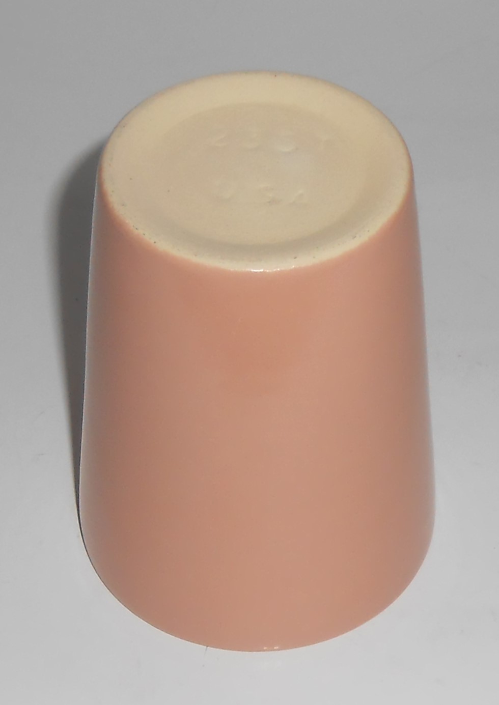 Metlox Pottery Poppy Trail Series 200 #235-T Pastel Pea
