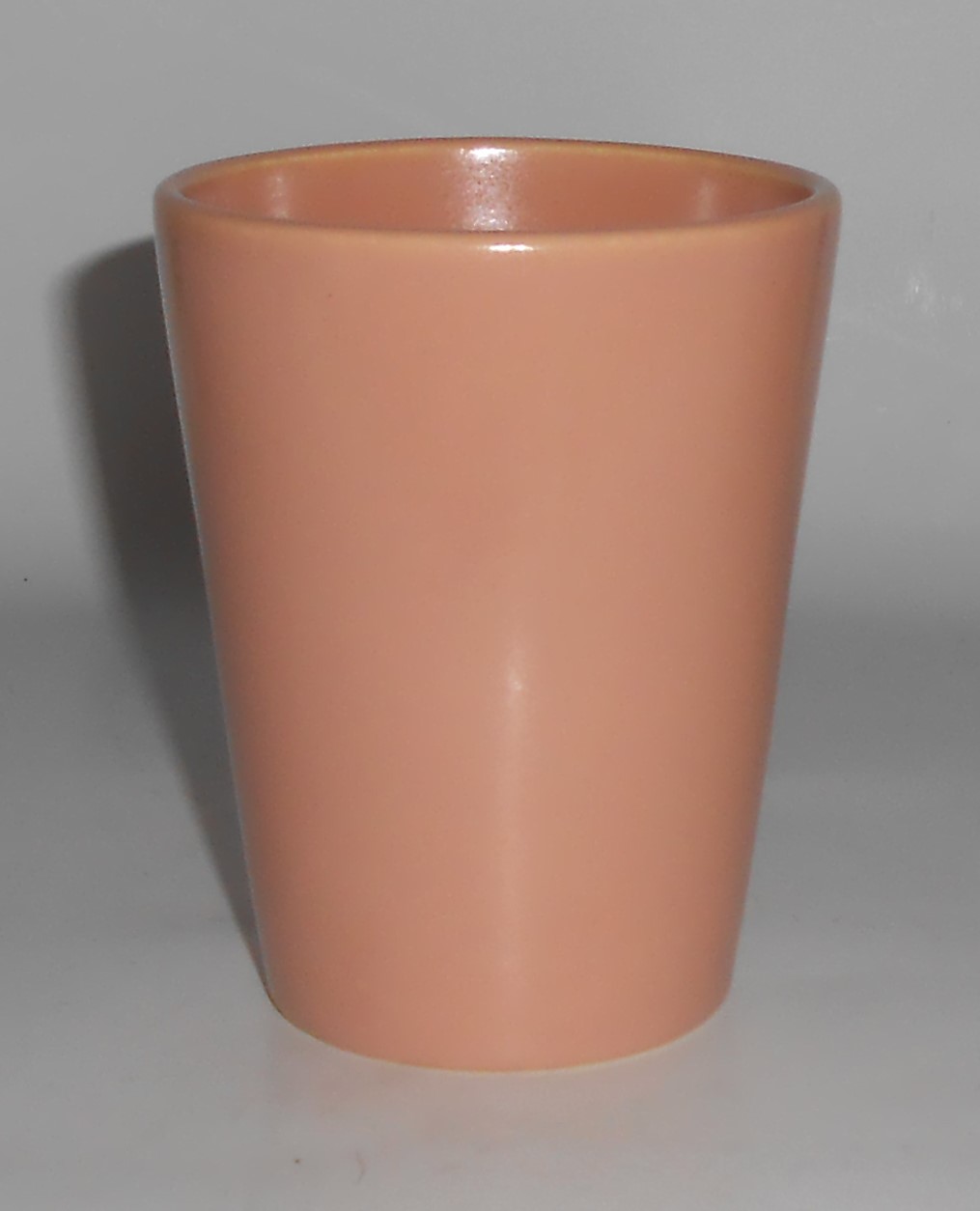 Metlox Pottery Poppy Trail Series 200 #235-T Pastel Pea