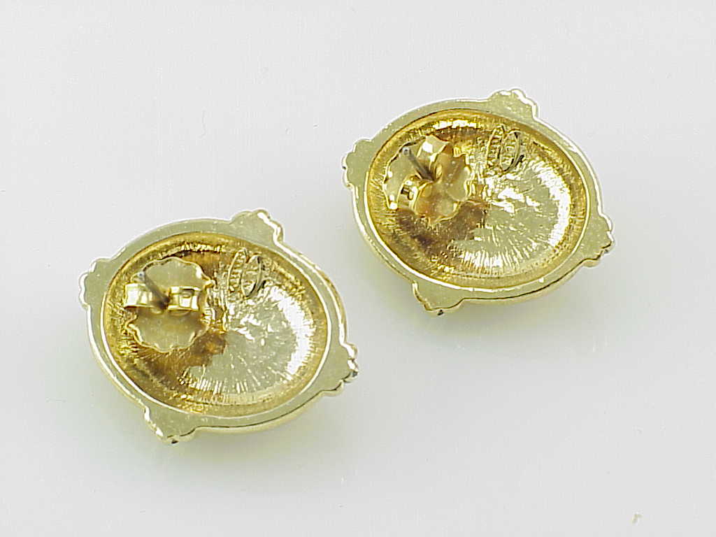 Avon Purple Glass Moonstone Pierced Earrings