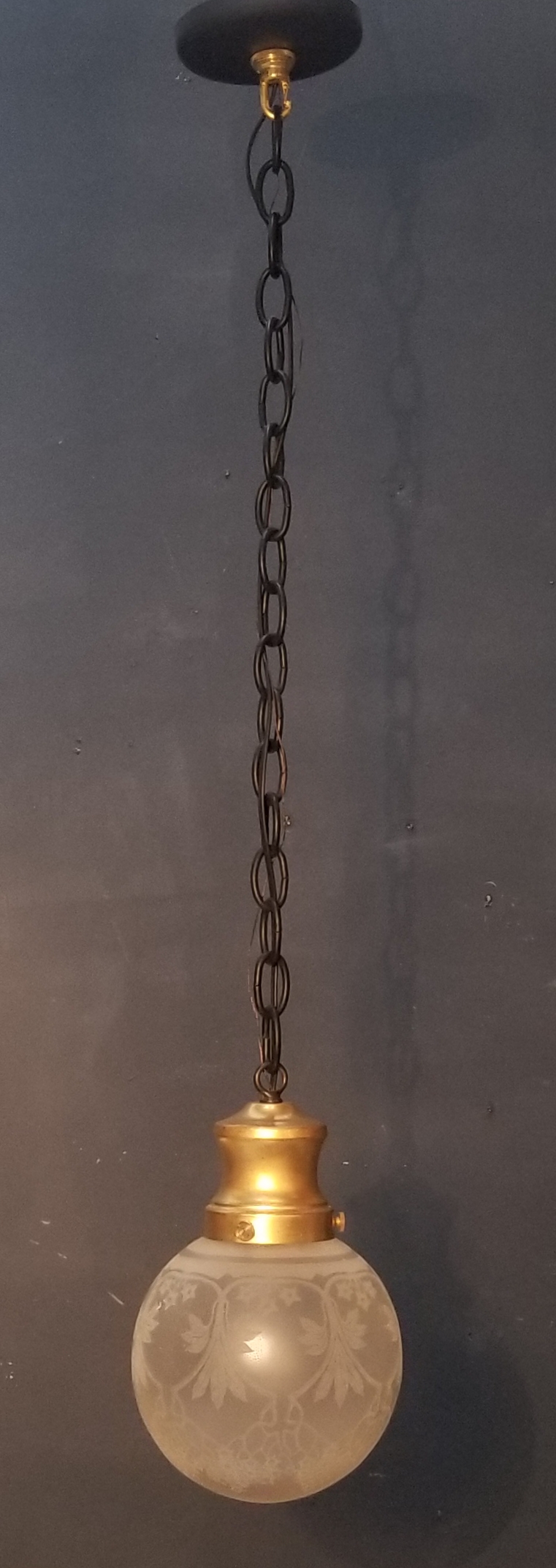 SINGLE DROP ETCHED GLOBE fixture