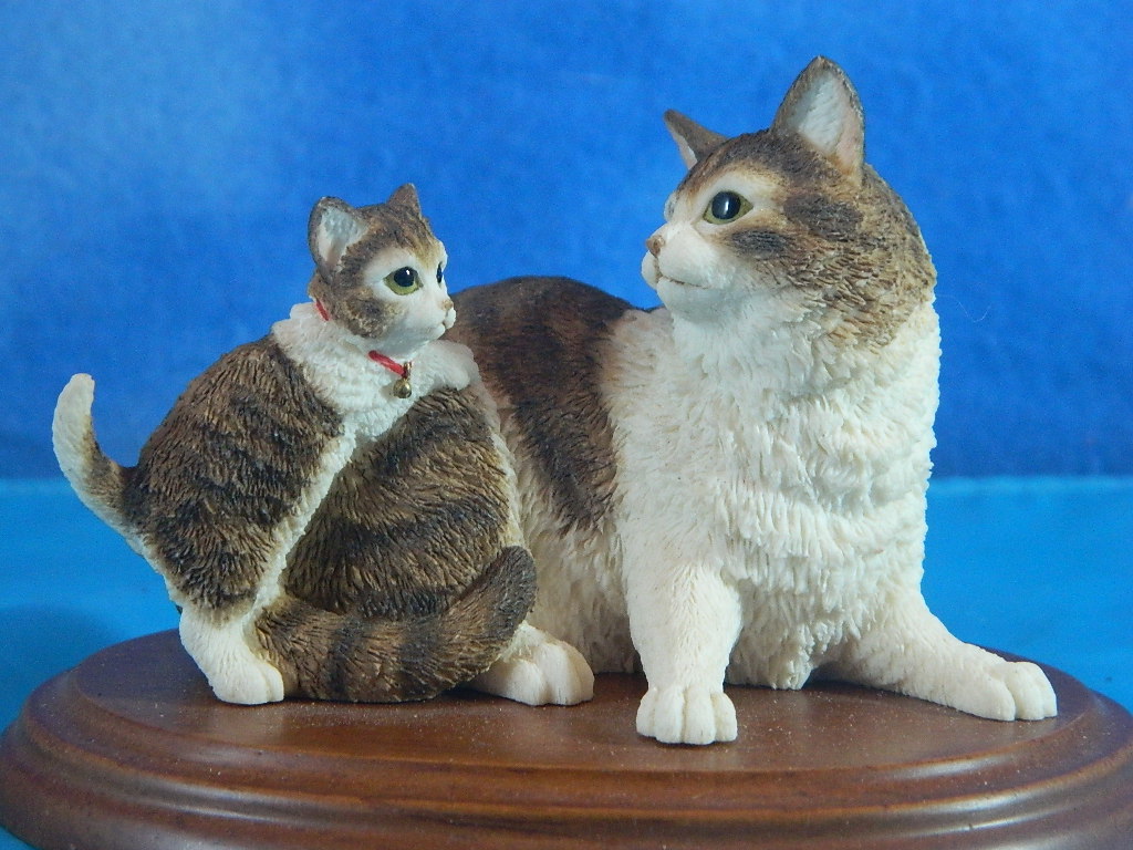 Country Artists Stanfford Collection Cat and Kitten