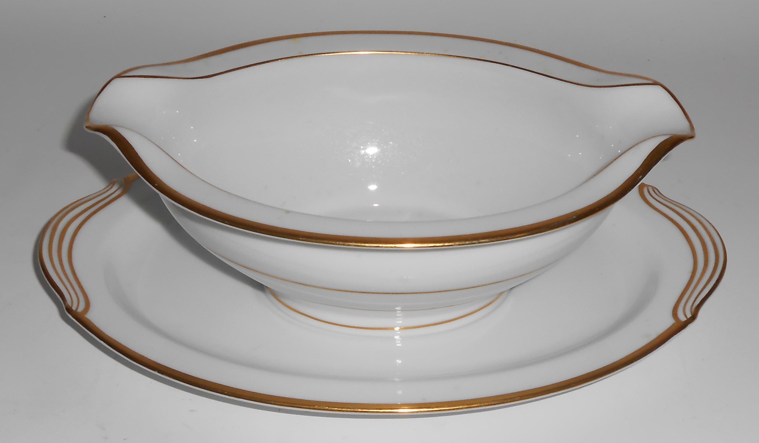 Noritake Porcelain China Guilford 5291 /Gold Gravy Bowl